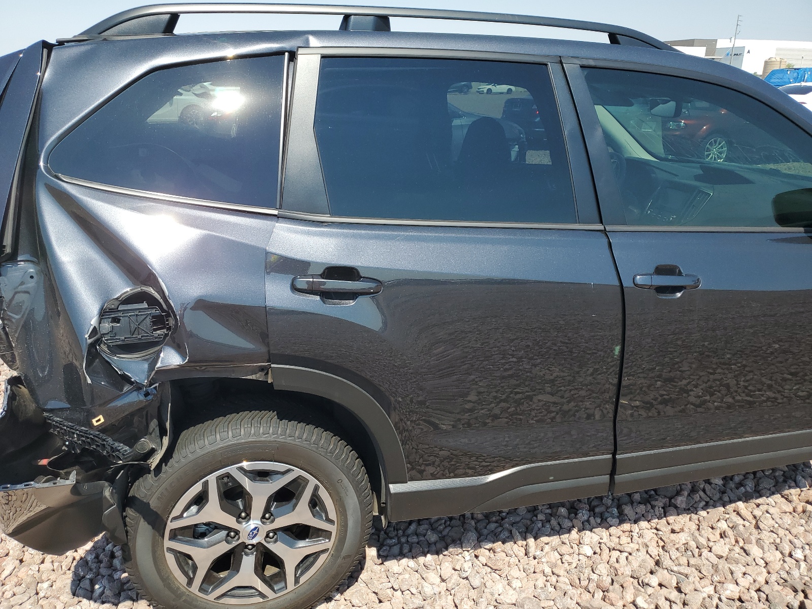 JF2SKAGC3KH553823 2019 Subaru Forester Premium