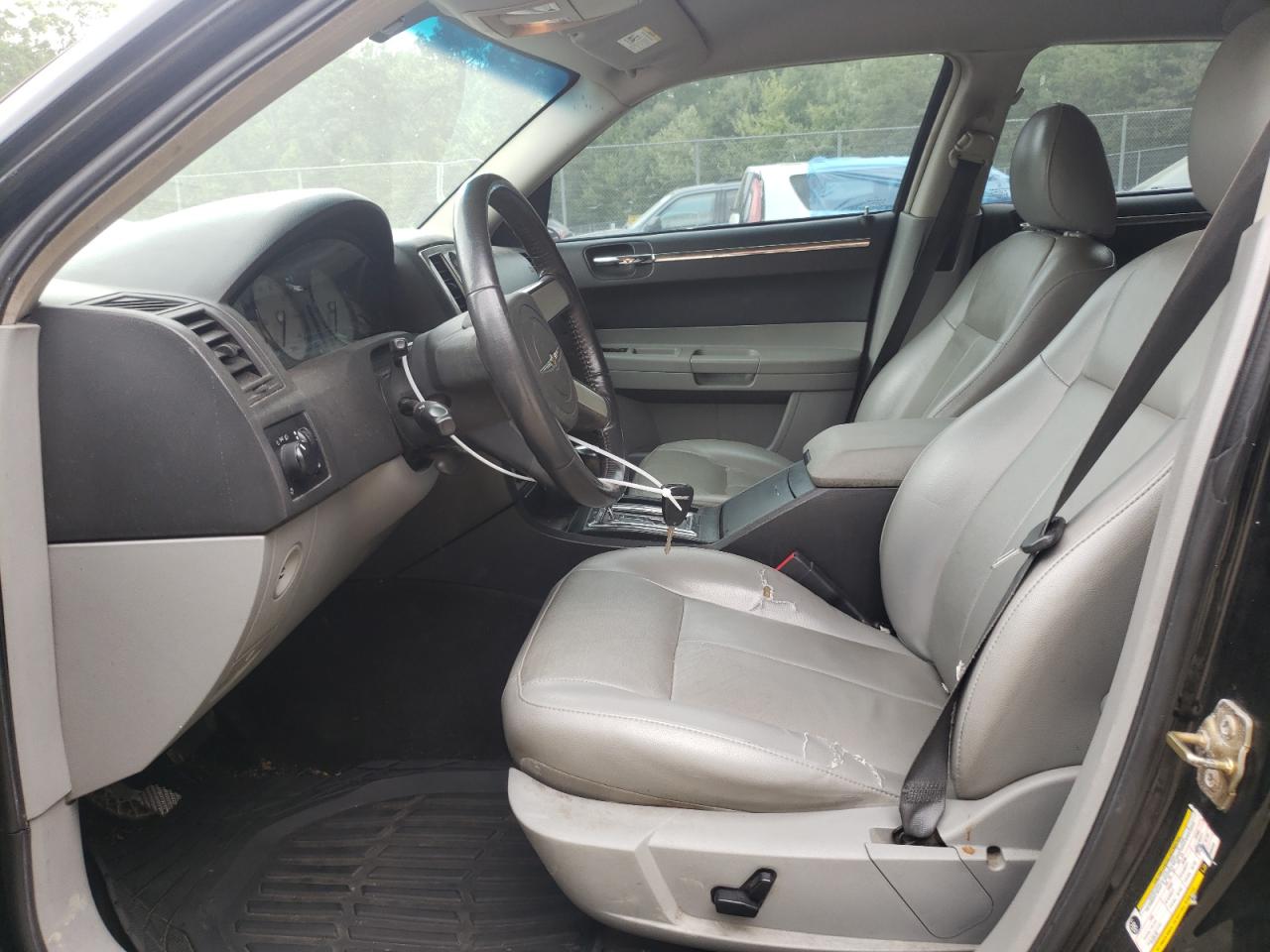 2006 Chrysler 300 Touring VIN: 2C3KA53G16H268463 Lot: 65092054