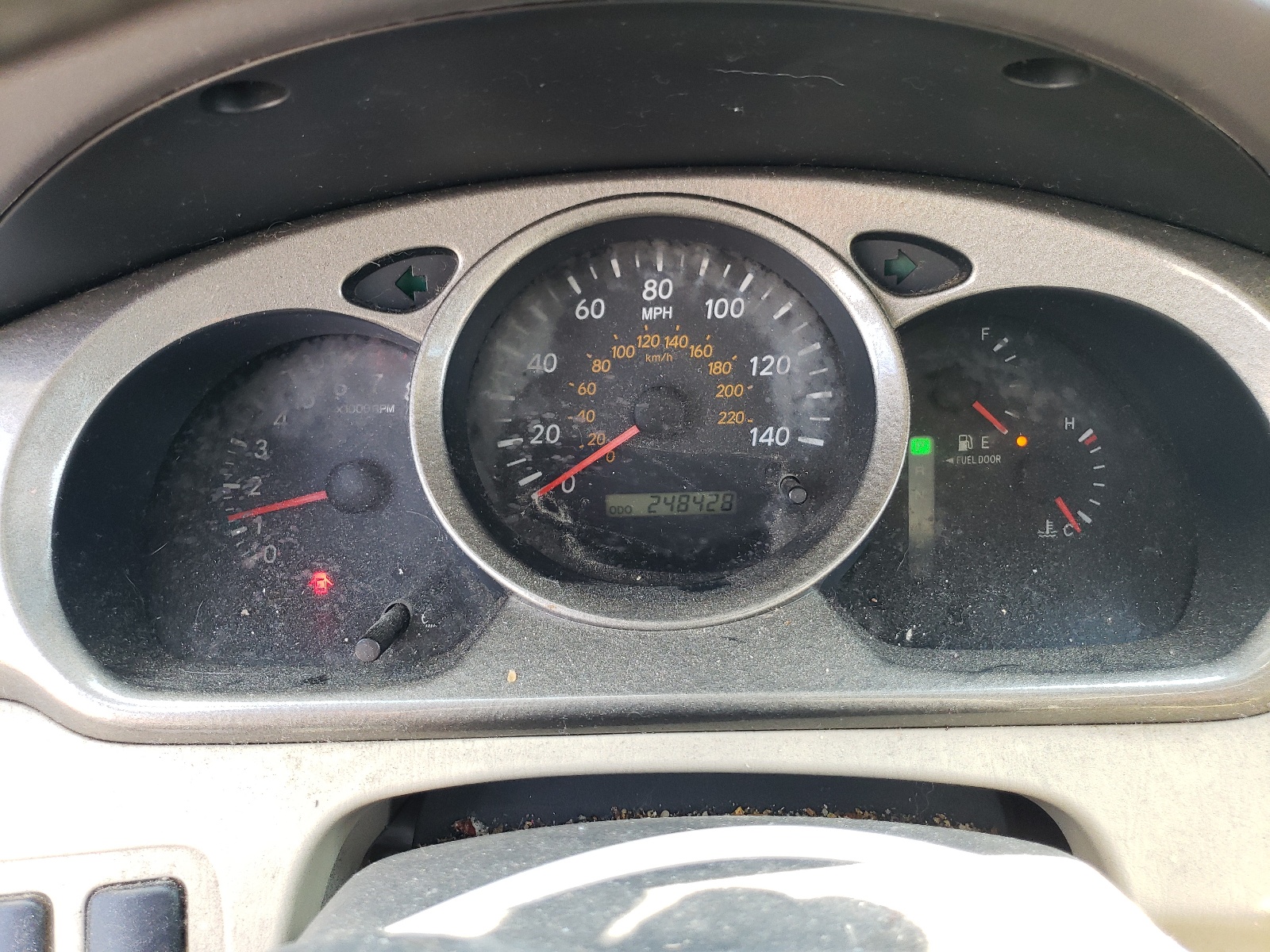 JTEHF21A030106193 2003 Toyota Highlander Limited