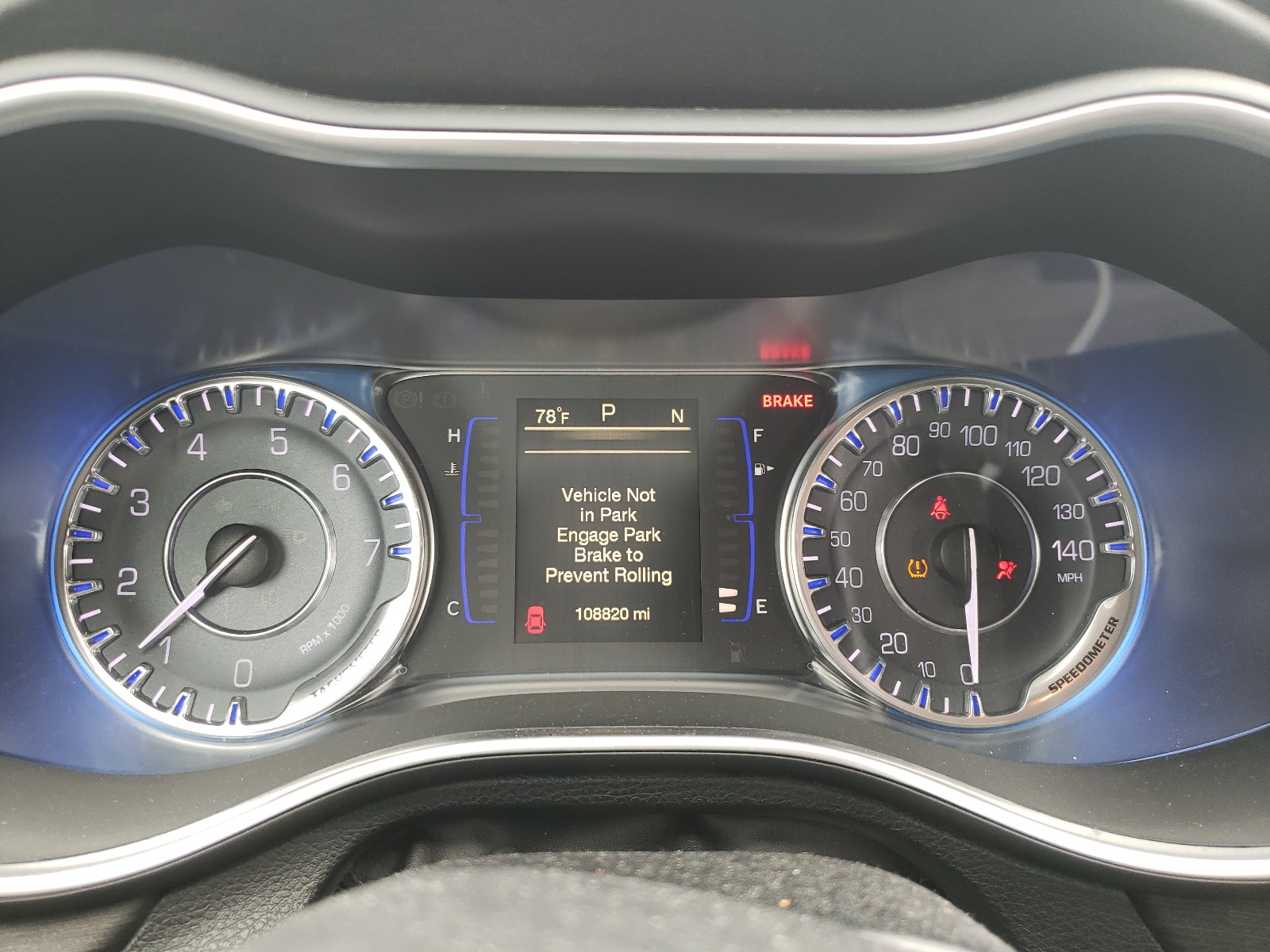 1C3CCCAB8GN149411 2016 Chrysler 200 Limited