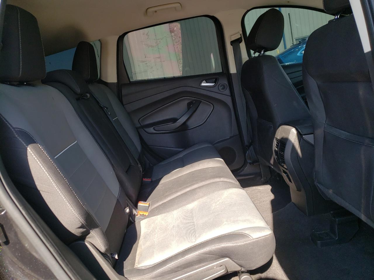 2015 Ford Escape - Image 10