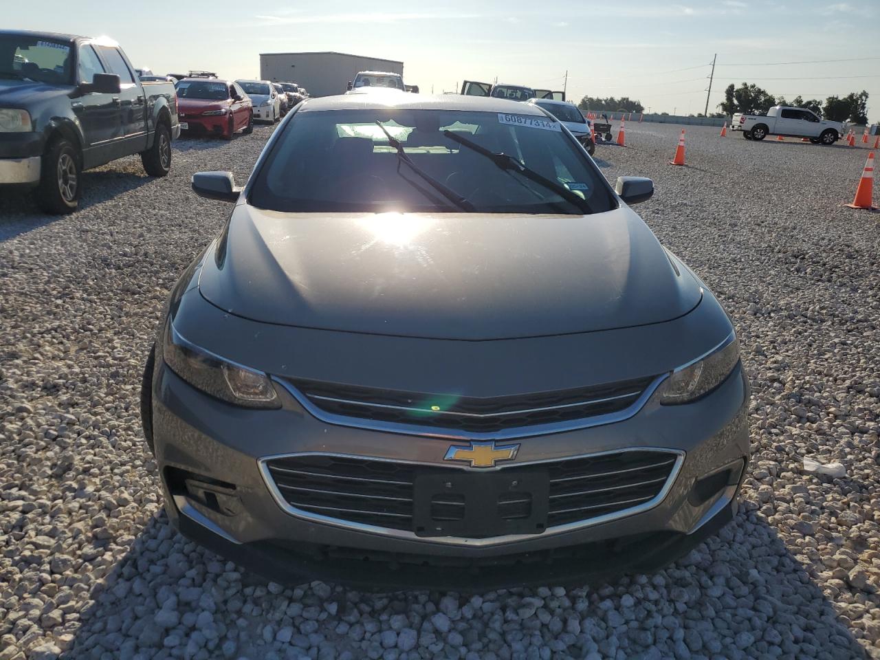 VIN 1G1ZH5SX2HF191087 2017 CHEVROLET MALIBU no.5