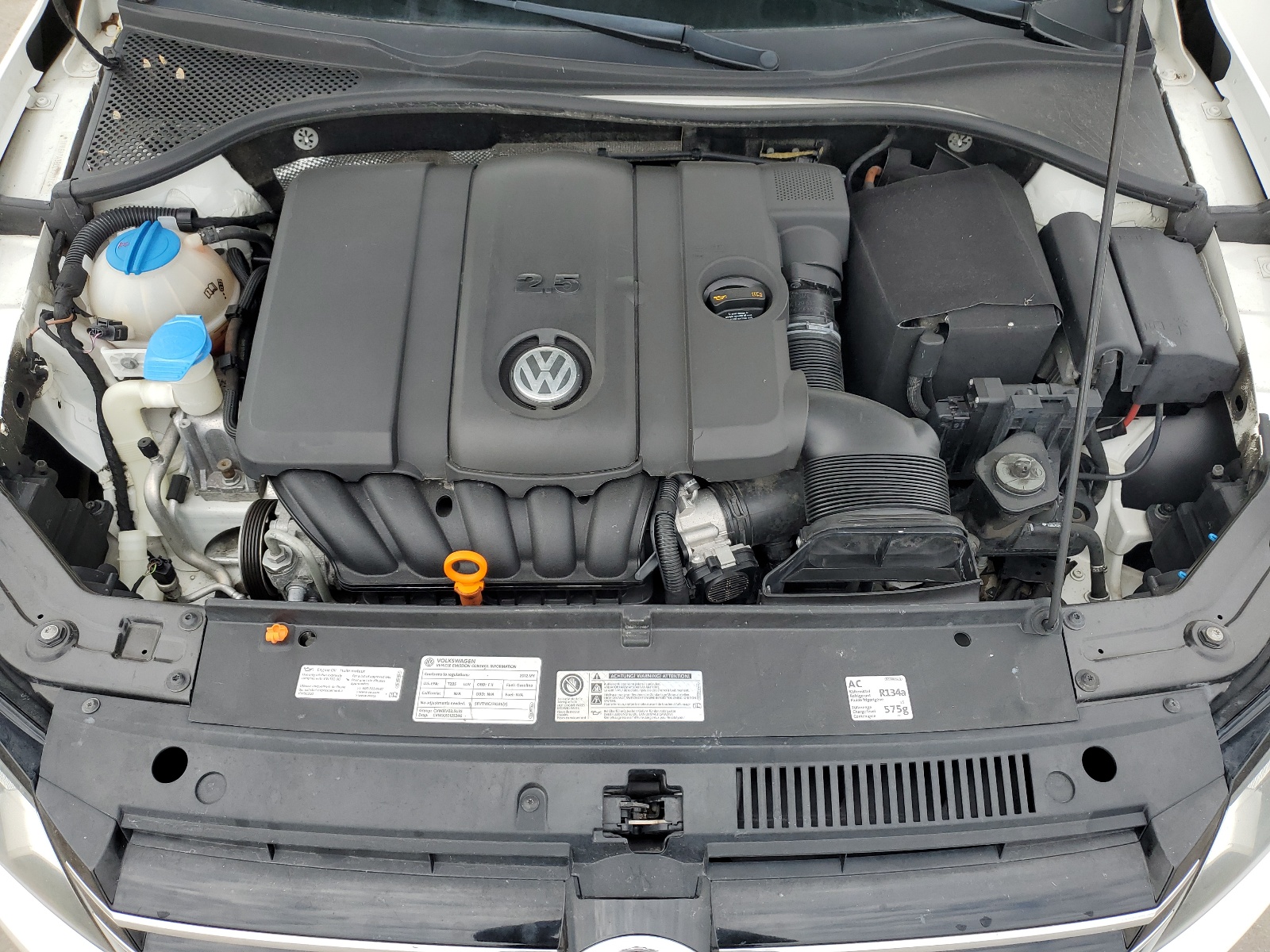 1VWBH7A38CC101774 2012 Volkswagen Passat Se