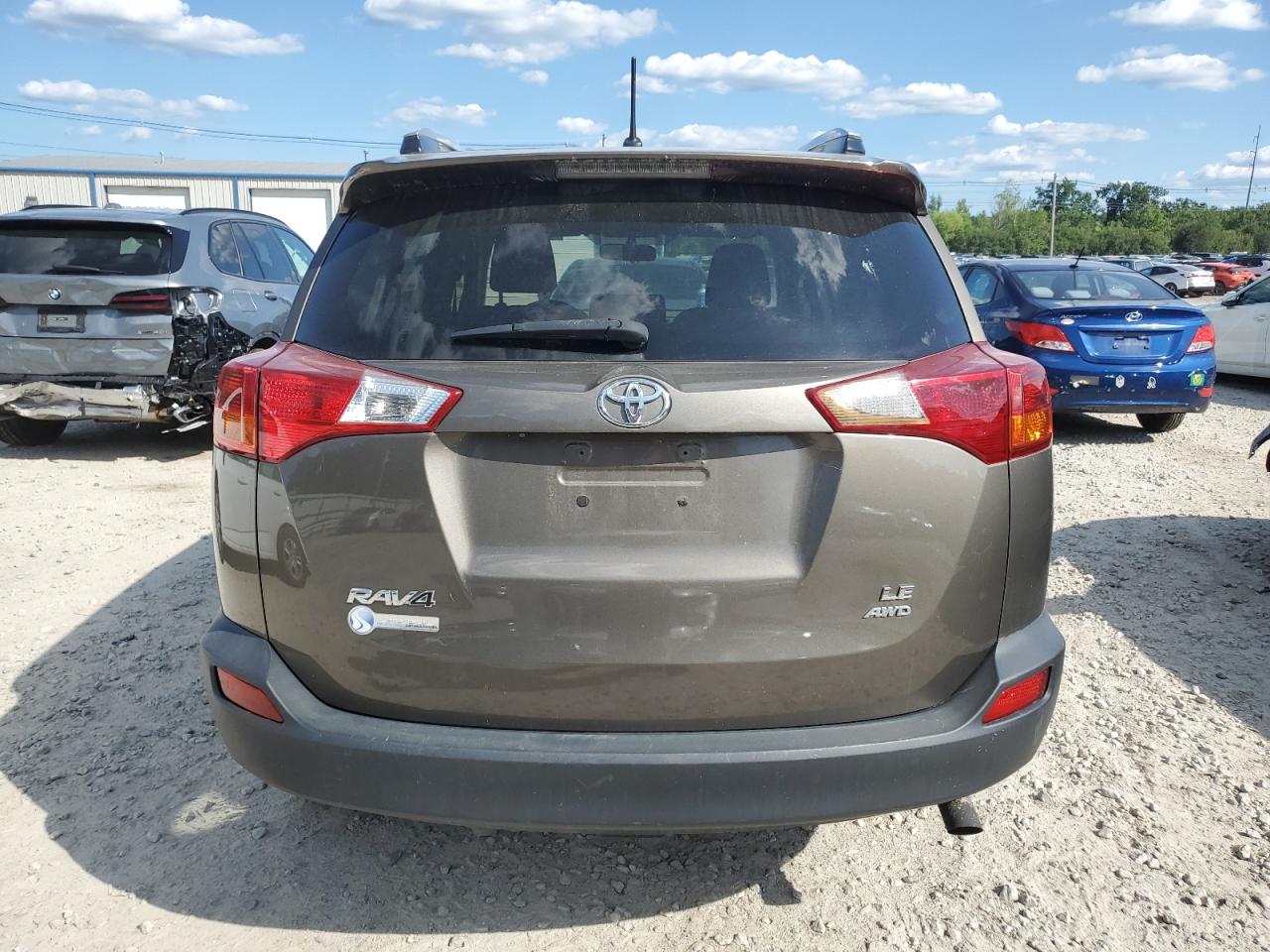 VIN JTMBFREV9FD130330 2015 TOYOTA RAV4 no.6