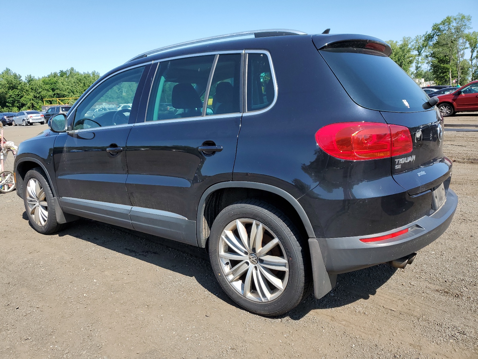 WVGBV7AXXGW584120 2016 Volkswagen Tiguan S