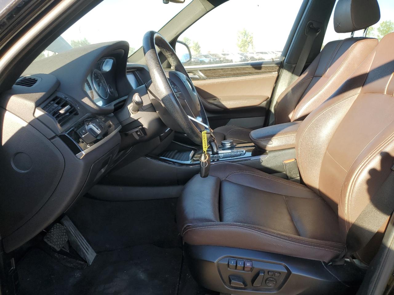 2015 BMW X3 xDrive28I VIN: 5UXWX9C50F0D60199 Lot: 65672394