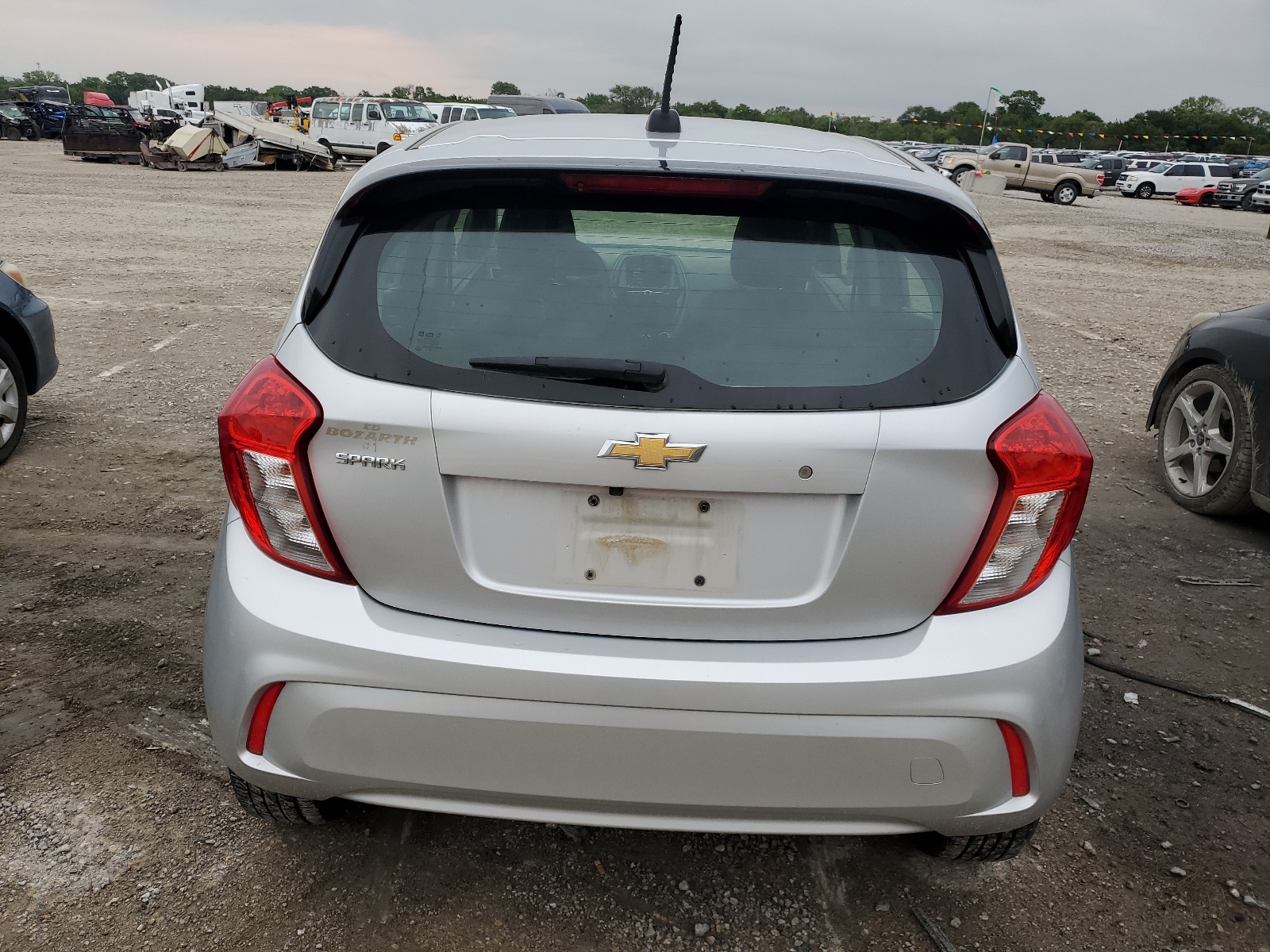 KL8CB6SA5LC428075 2020 Chevrolet Spark Ls