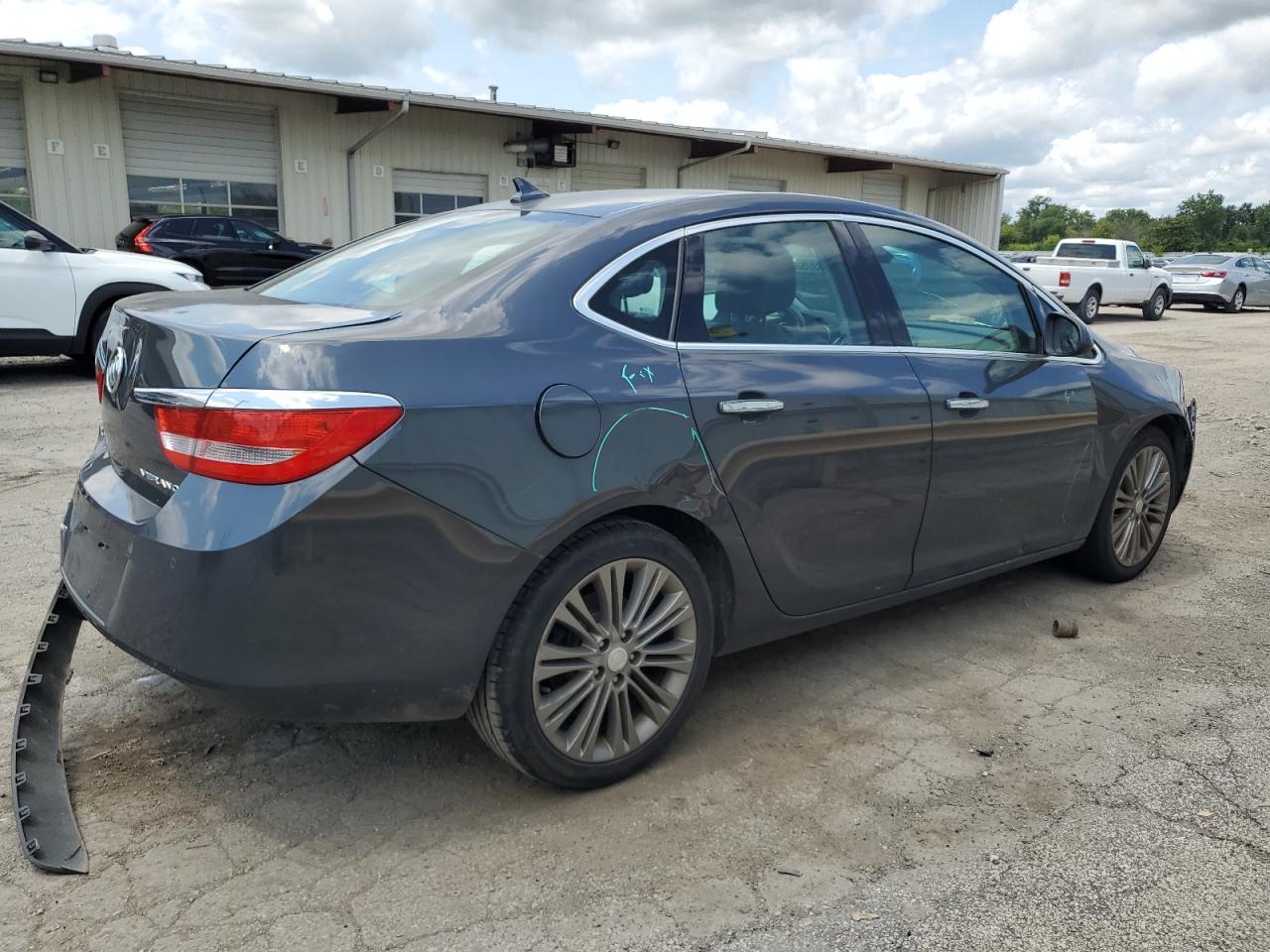 2013 Buick Verano - Image 3