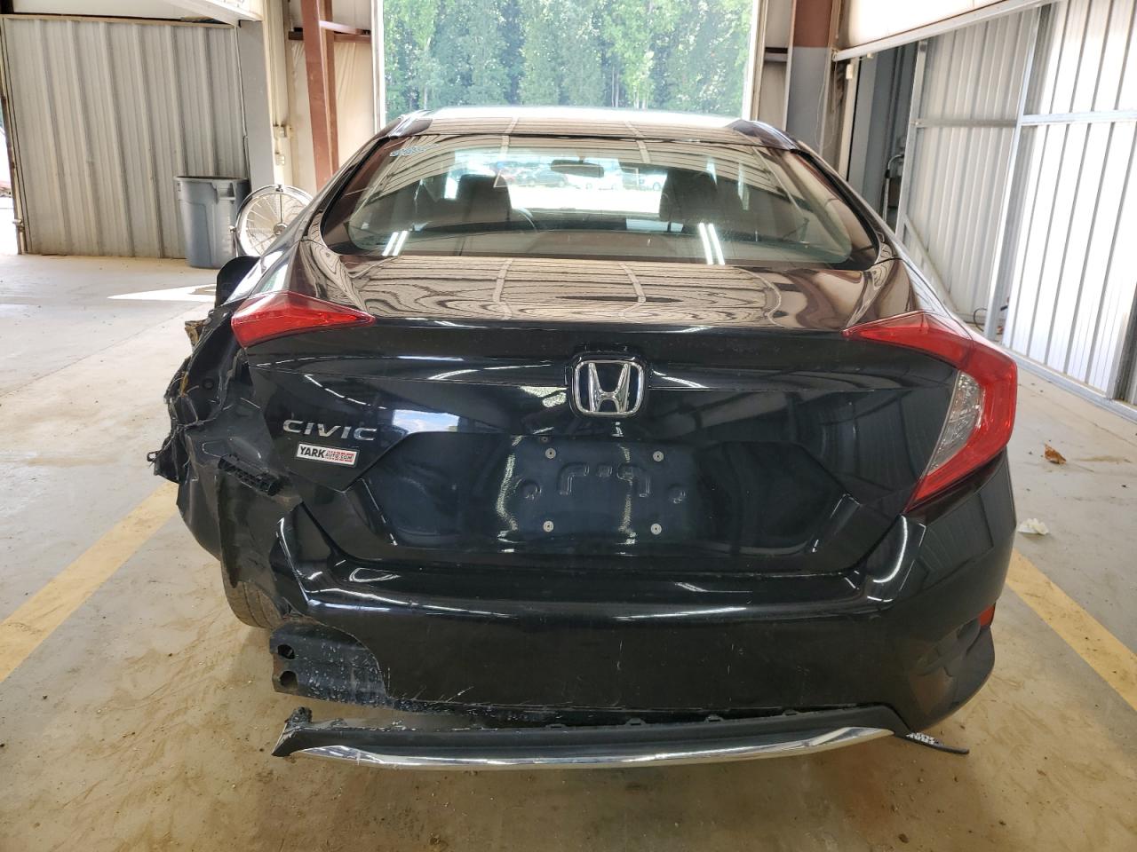 2019 Honda Civic Lx VIN: 2HGFC2F61KH582909 Lot: 63978324