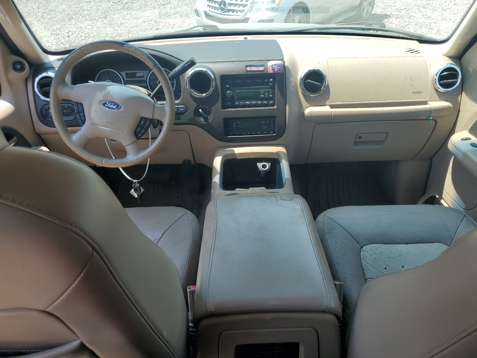 1FMFU18545LA68209 2005 Ford Expedition Eddie Bauer