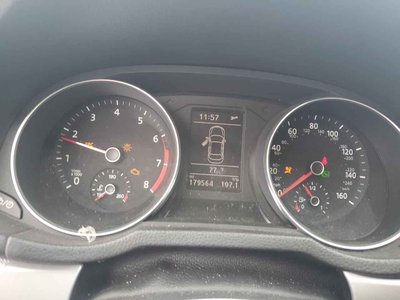 2018 Volkswagen Passat S VIN: 1VWAA7A32JC004342 Lot: 64073414