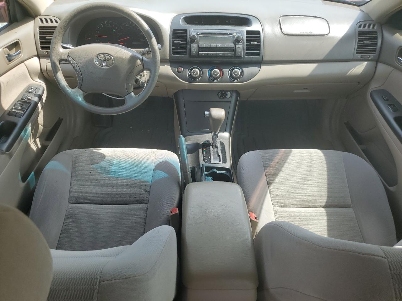 2005 Toyota Camry Le VIN: 4T1BE32KX5U055156 Lot: 62053064