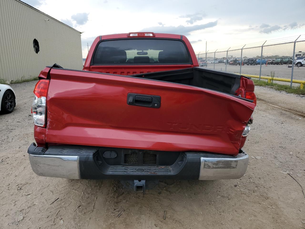 2015 Toyota Tundra Crewmax Sr5 VIN: 5TFEY5F14FX180384 Lot: 63547444