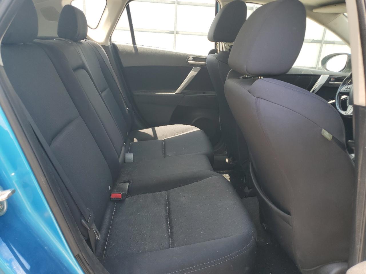 2011 Mazda 3 S VIN: JM1BL1K59B1377275 Lot: 61440514