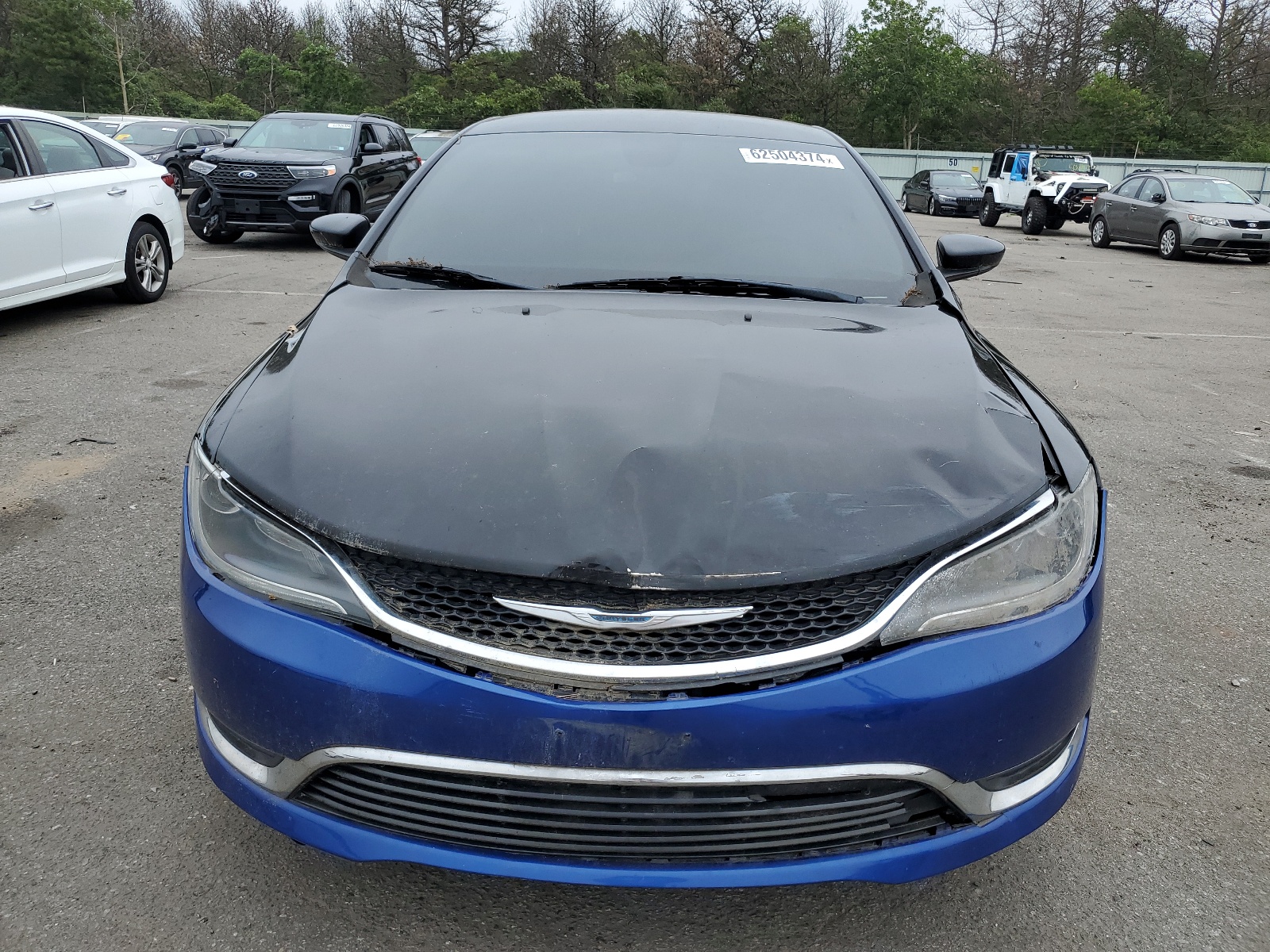 2015 Chrysler 200 Limited vin: 1C3CCCAB8FN718367