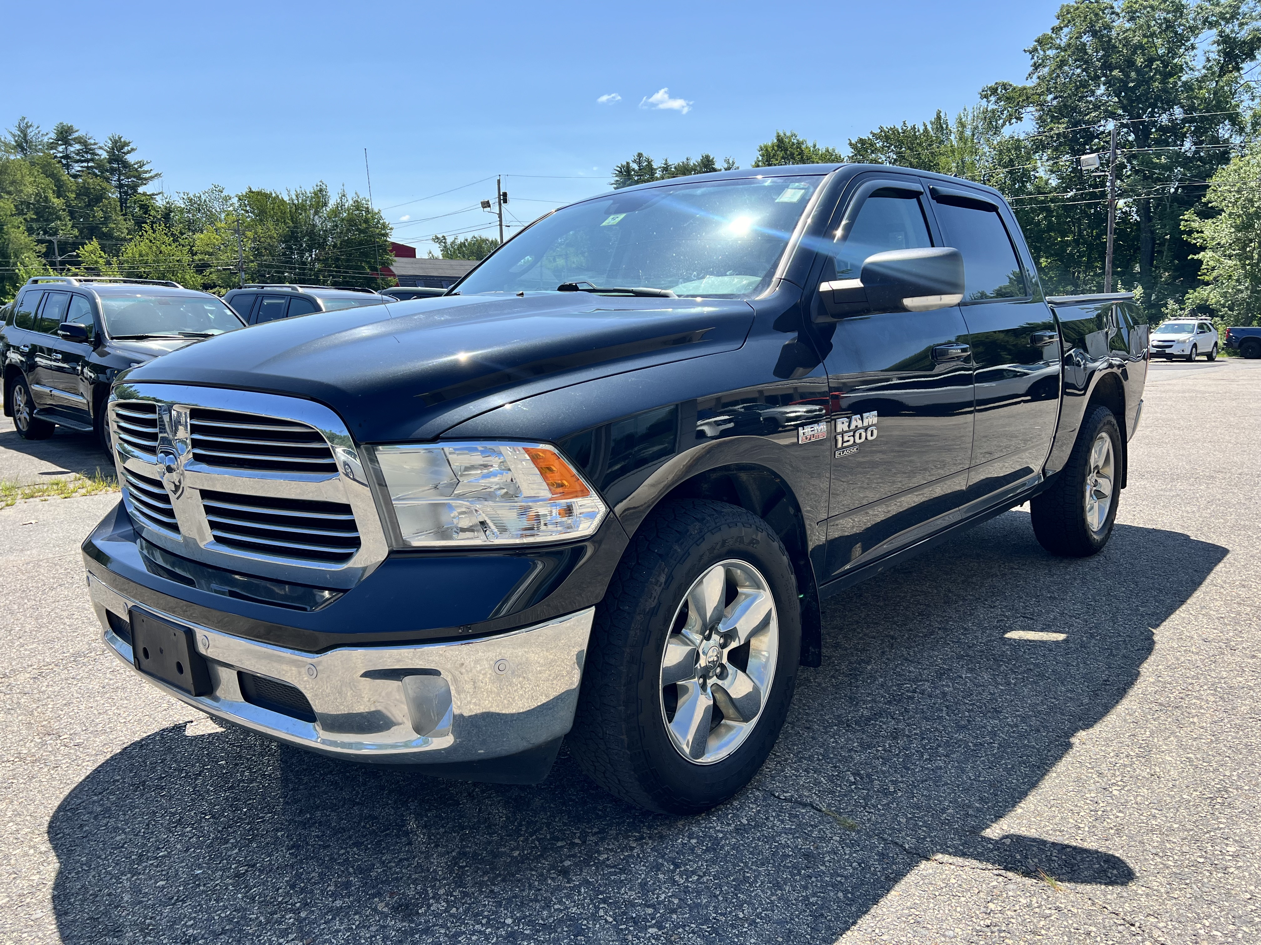 2019 Ram 1500 Classic Slt vin: 1C6RR7LT2KS599221