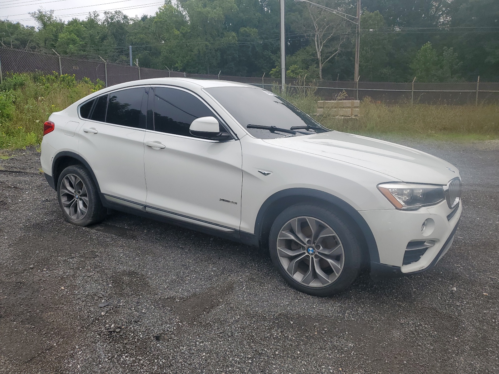 2015 BMW X4 xDrive28I vin: 5UXXW3C52F0M86937