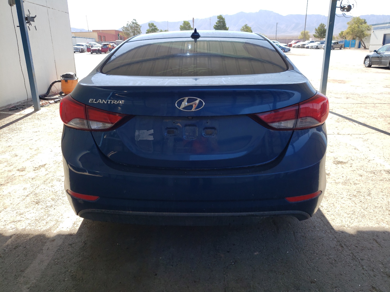 KMHDH4AE6GU598895 2016 Hyundai Elantra Se