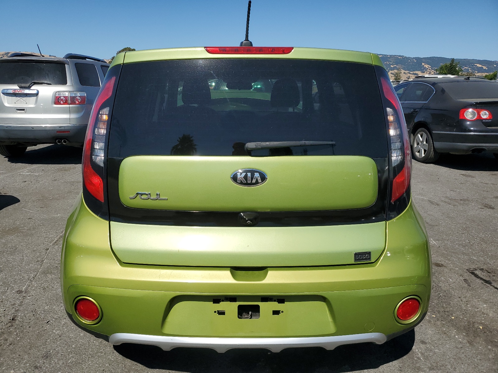 KNDJP3A59J7890969 2018 Kia Soul +