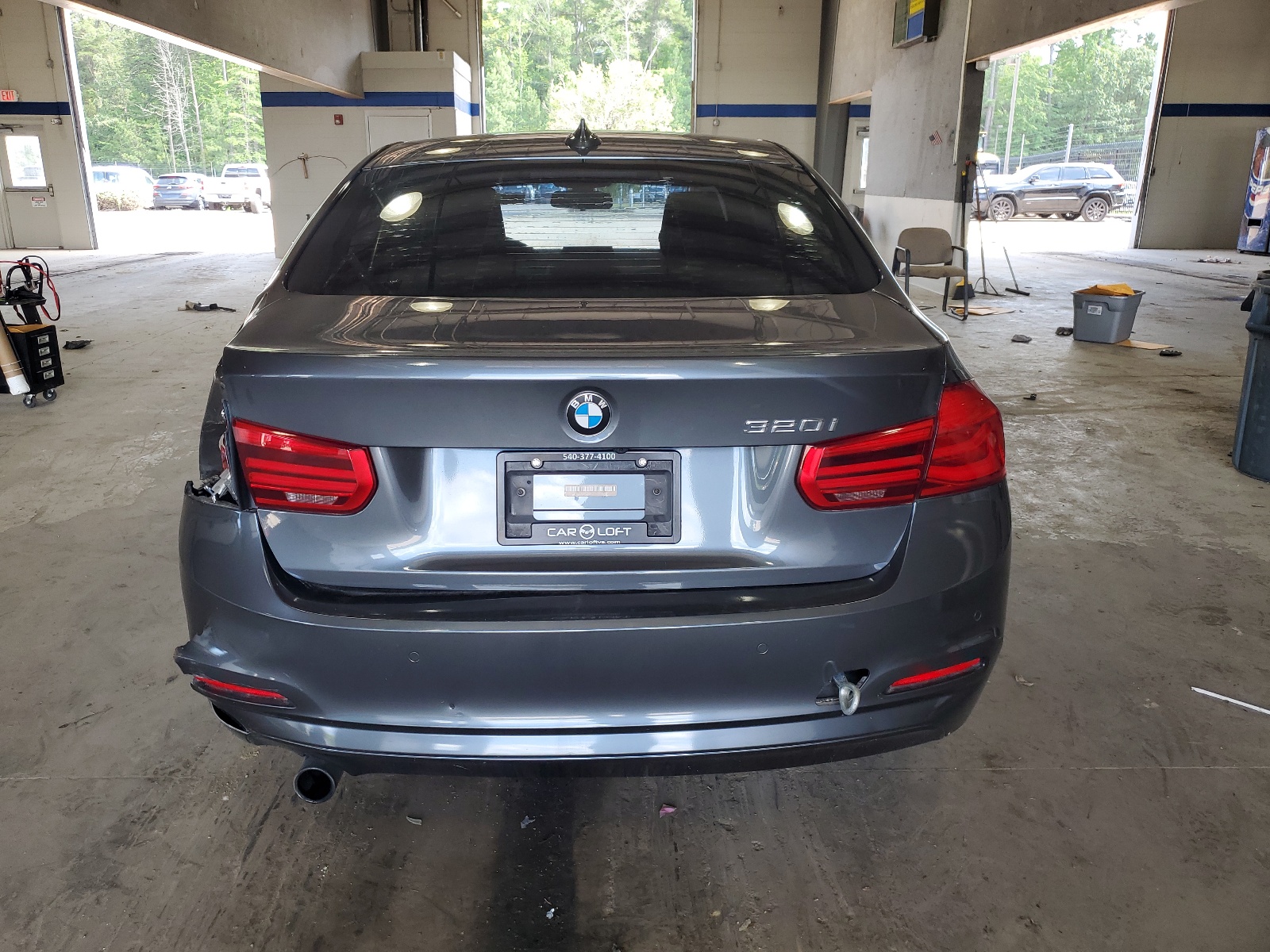 WBA8E1G55GNT37933 2016 BMW 320 I