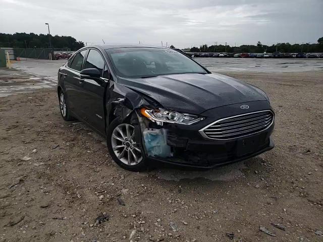 2017 Ford Fusion Se Hybrid VIN: 3FA6P0LU9HR407806 Lot: 62425334