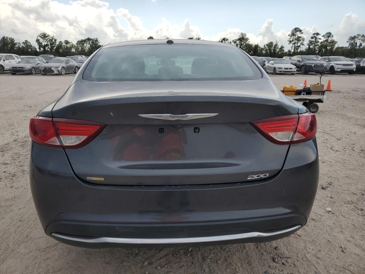 2015 Chrysler 200 Limited VIN: 1C3CCCAB8FN602344 Lot: 63814844