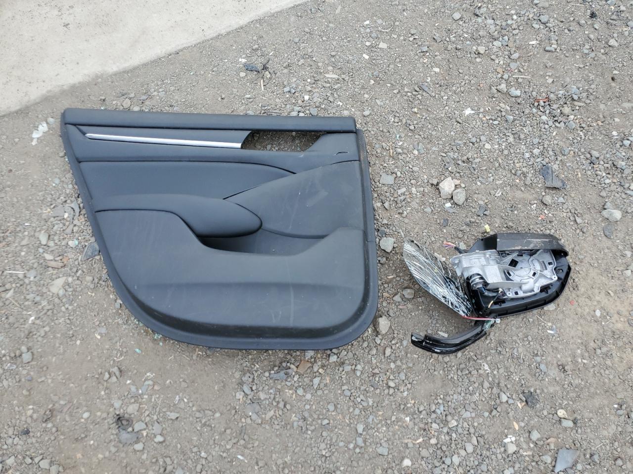 2022 Honda Accord Hybrid VIN: 1HGCV3F18NA004655 Lot: 63458884