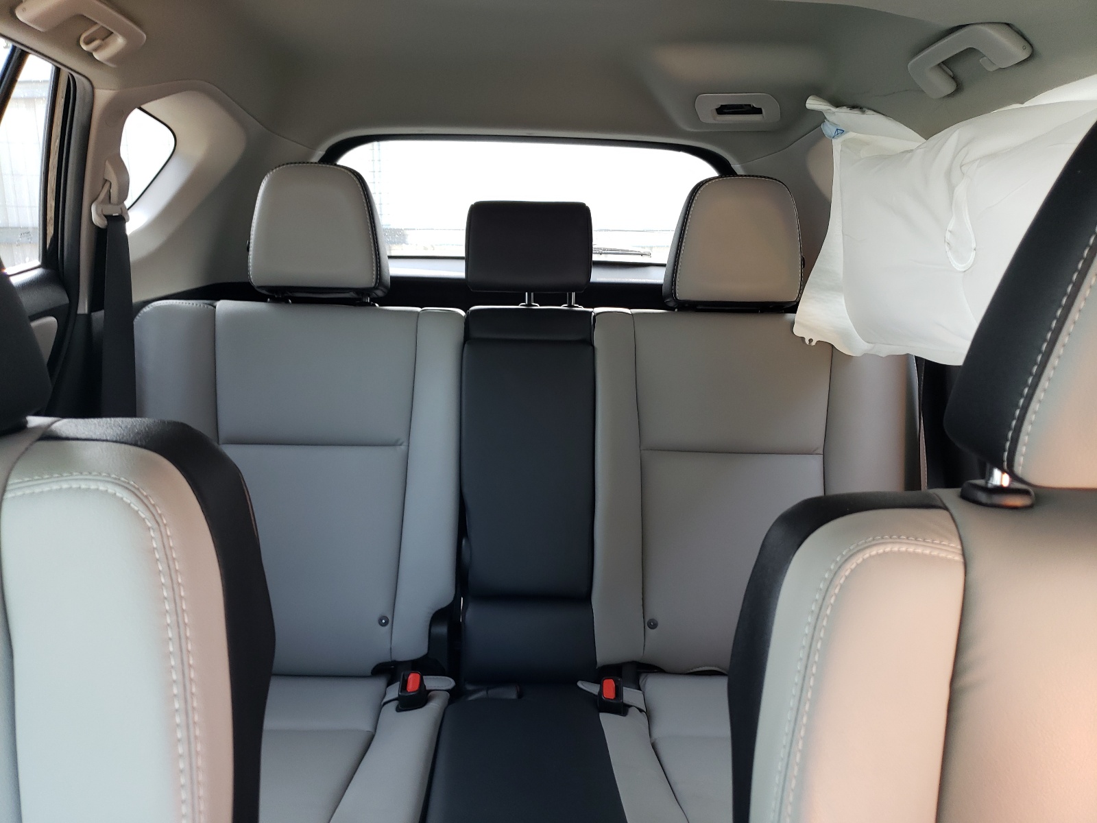 2T3DFREV5HW655979 2017 Toyota Rav4 Limited