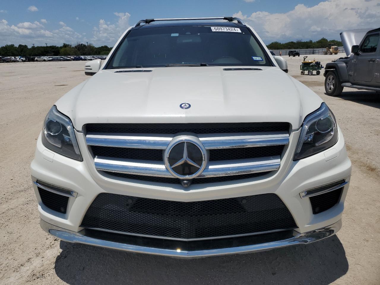 VIN 4JGDF7DE5FA446044 2015 MERCEDES-BENZ GL-CLASS no.5