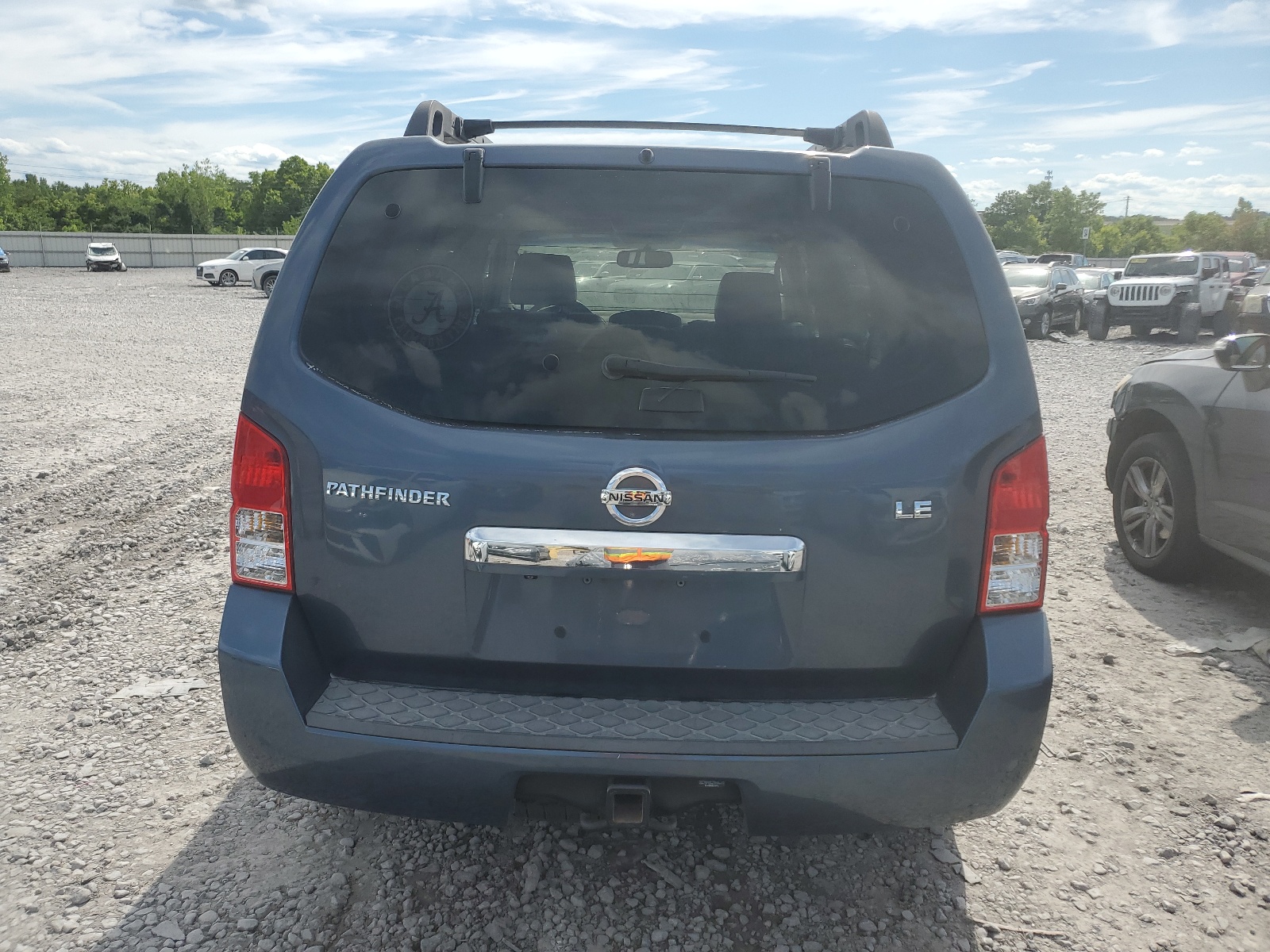 5N1BR18A08C632357 2008 Nissan Pathfinder Le