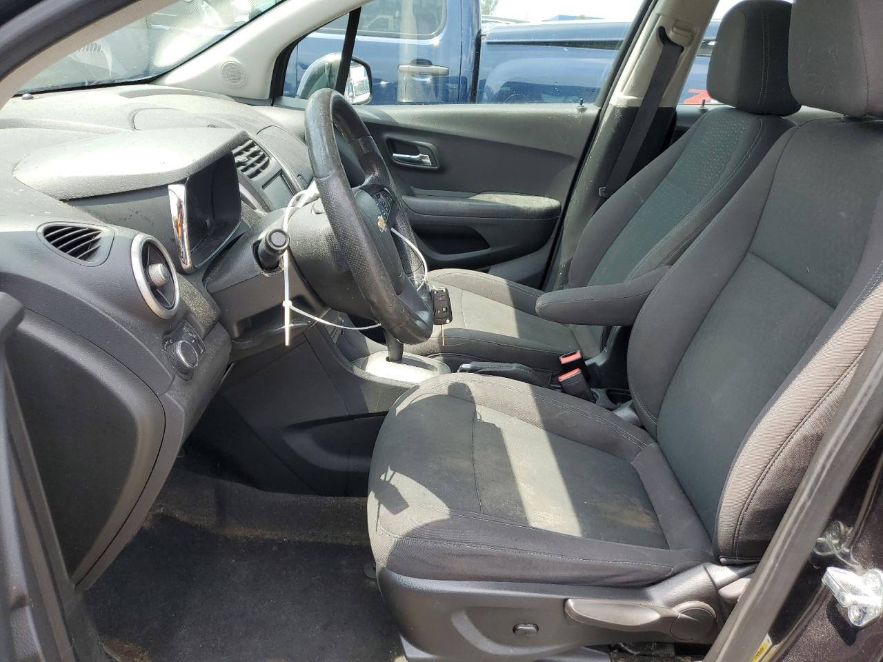 2016 Chevrolet Trax Ls VIN: KL7CJKSB0GB613543 Lot: 61721014