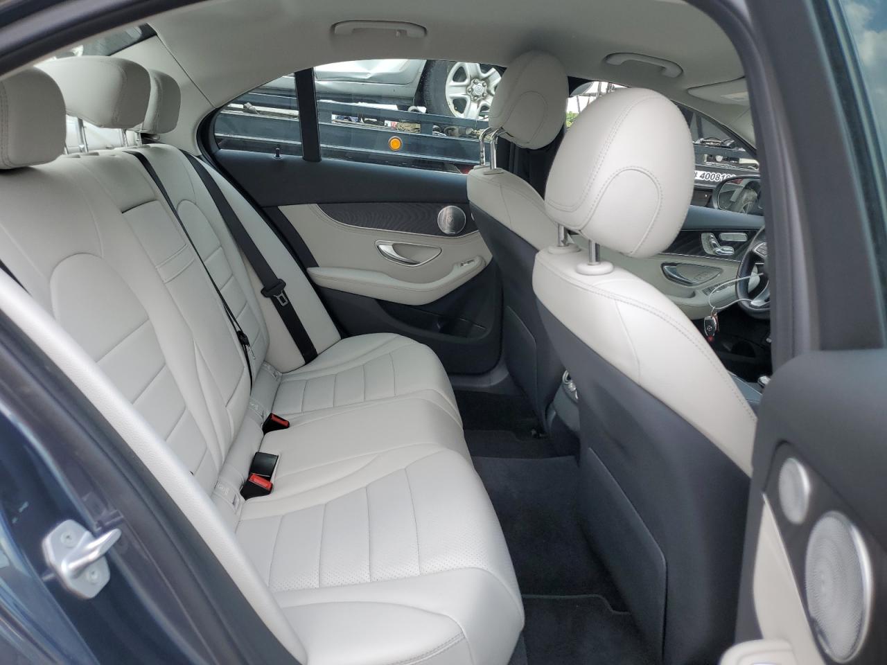 2016 Mercedes-Benz C 300 4Matic VIN: 55SWF4KB2GU134405 Lot: 62221354