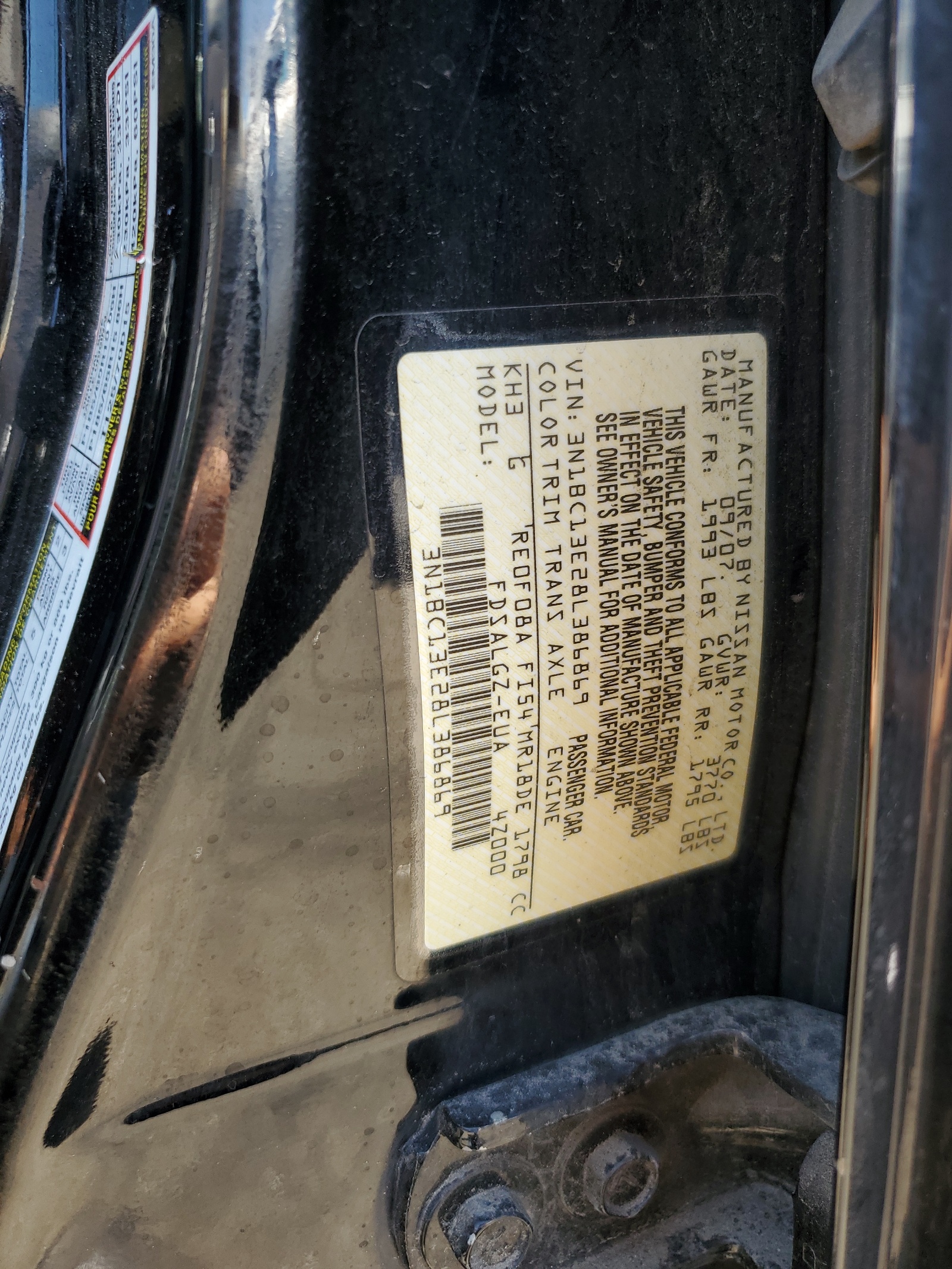 3N1BC13E28L386869 2008 Nissan Versa S