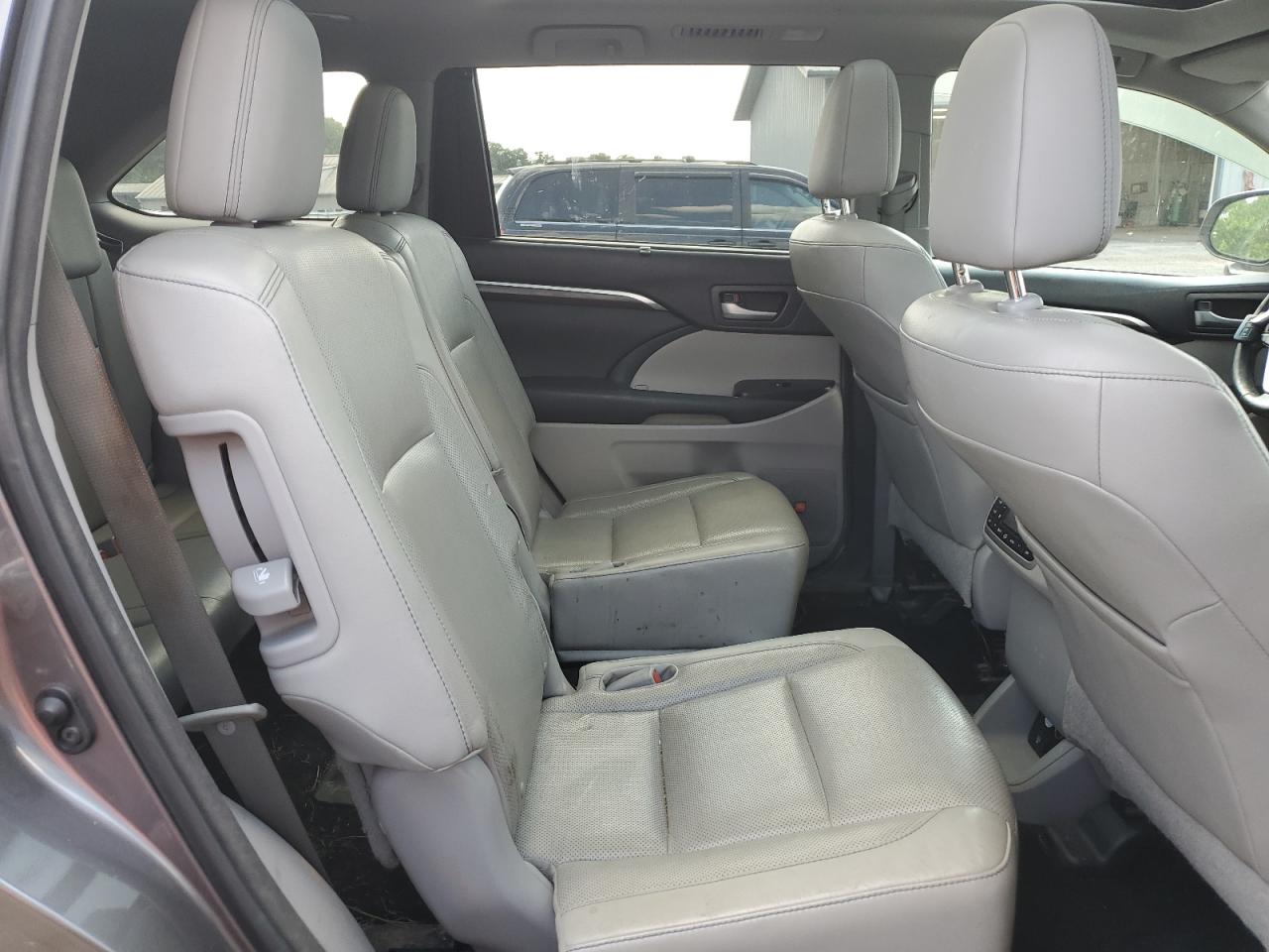 2014 Toyota Highlander Limited VIN: 5TDDKRFH9ES037095 Lot: 63608884