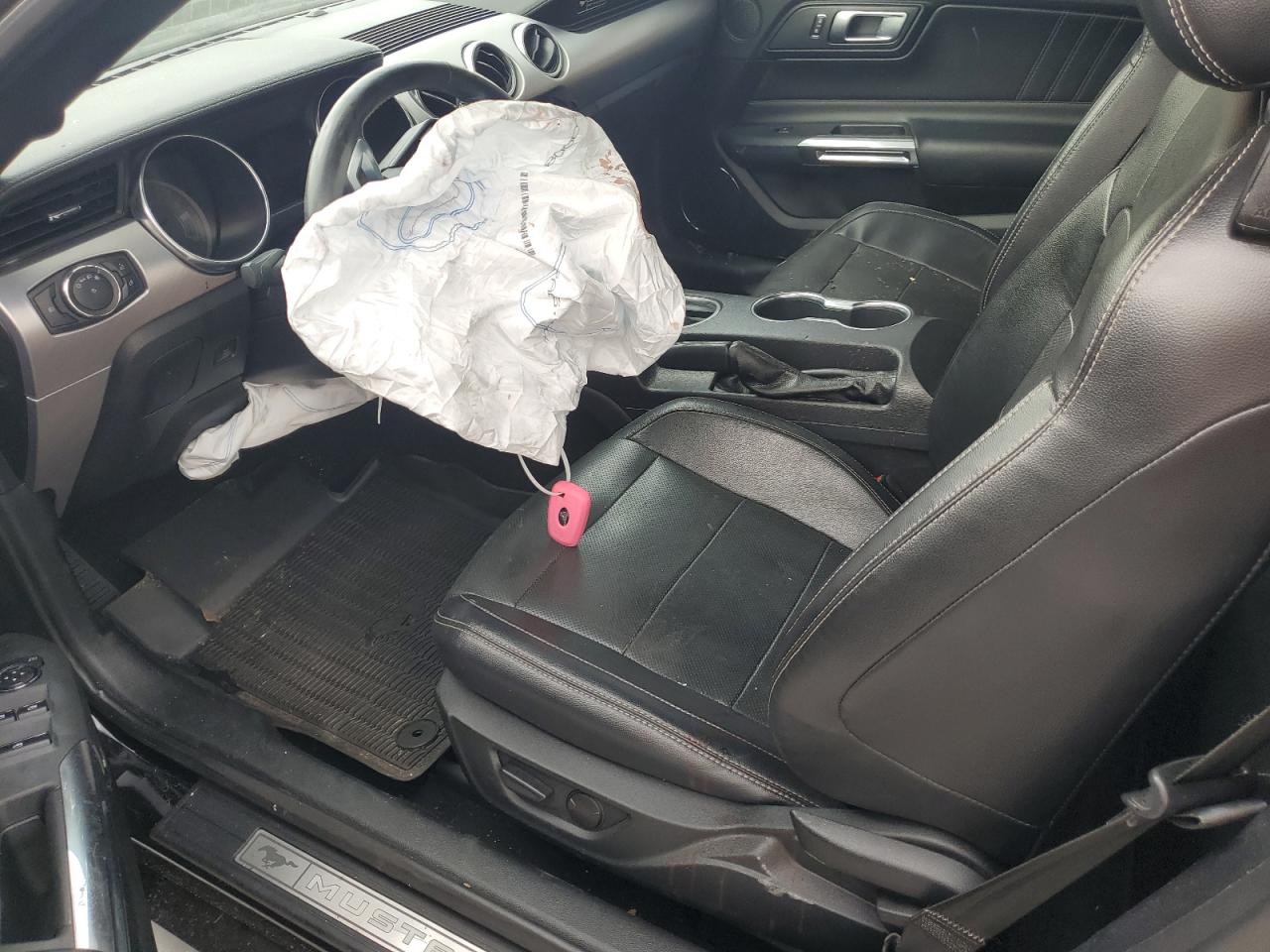 2020 Ford Mustang VIN: 1FATP8UH9L5137524 Lot: 62132254