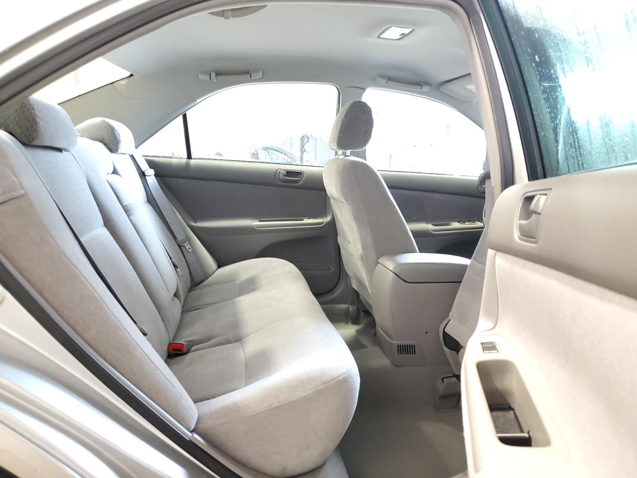 2003 Toyota Camry Le VIN: 4T1BE32K63U233741 Lot: 62444634