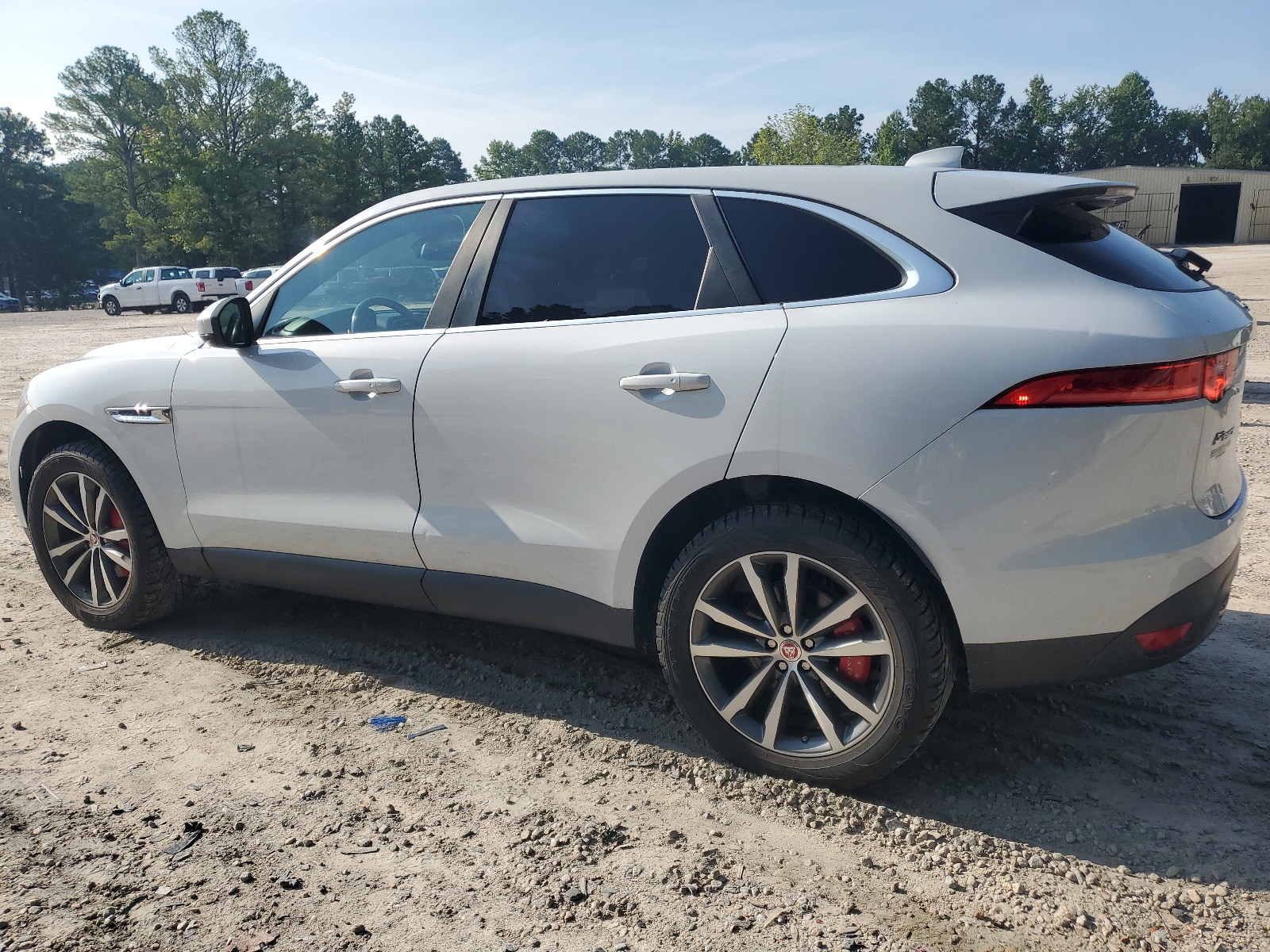 2017 Jaguar F-Pace Prestige vin: SADCK2BV7HA070844