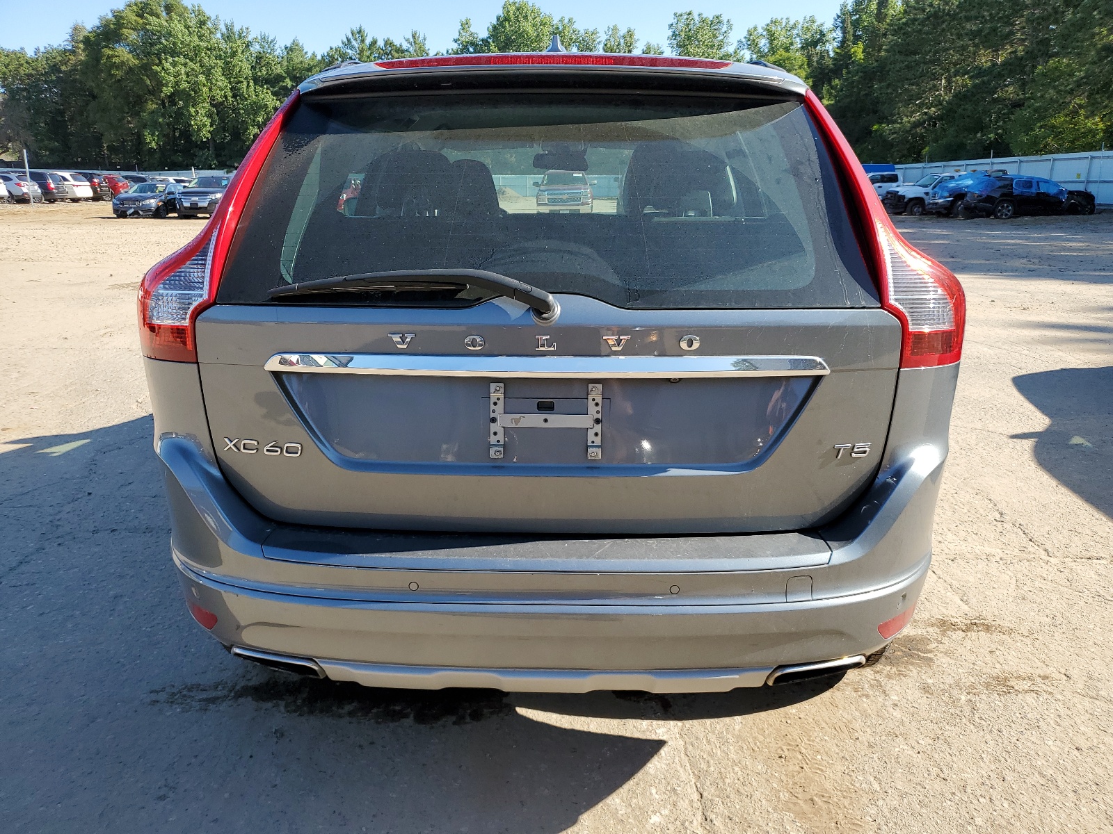 YV440MDJ6H2084155 2017 Volvo Xc60 T5