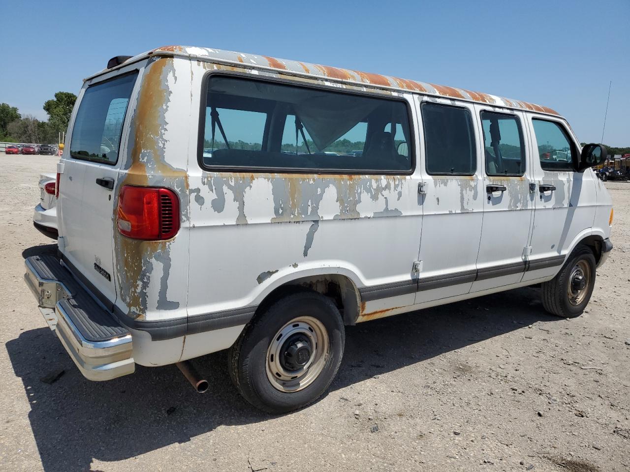 2000 Dodge Ram Wagon B2500 VIN: 2B4JB25Y7YK158917 Lot: 60315114