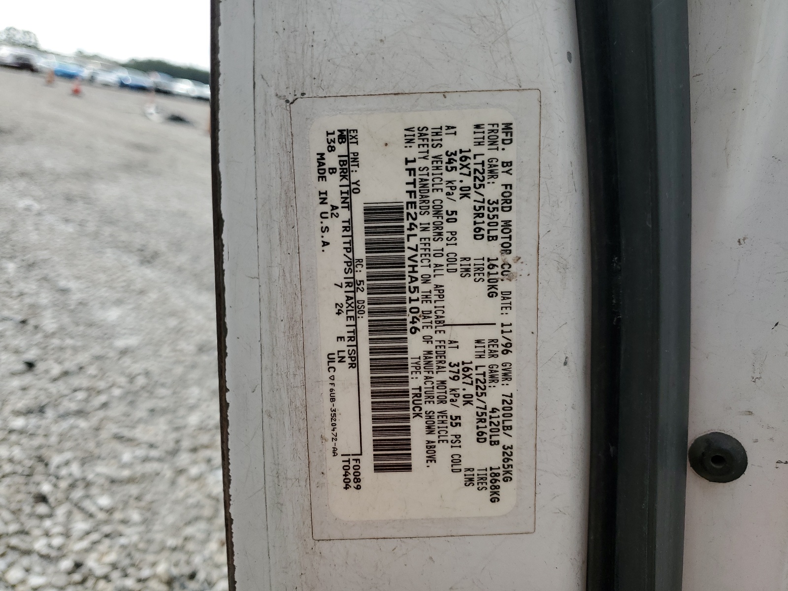 1FTFE24L7VHA51046 1997 Ford Econoline E250 Van