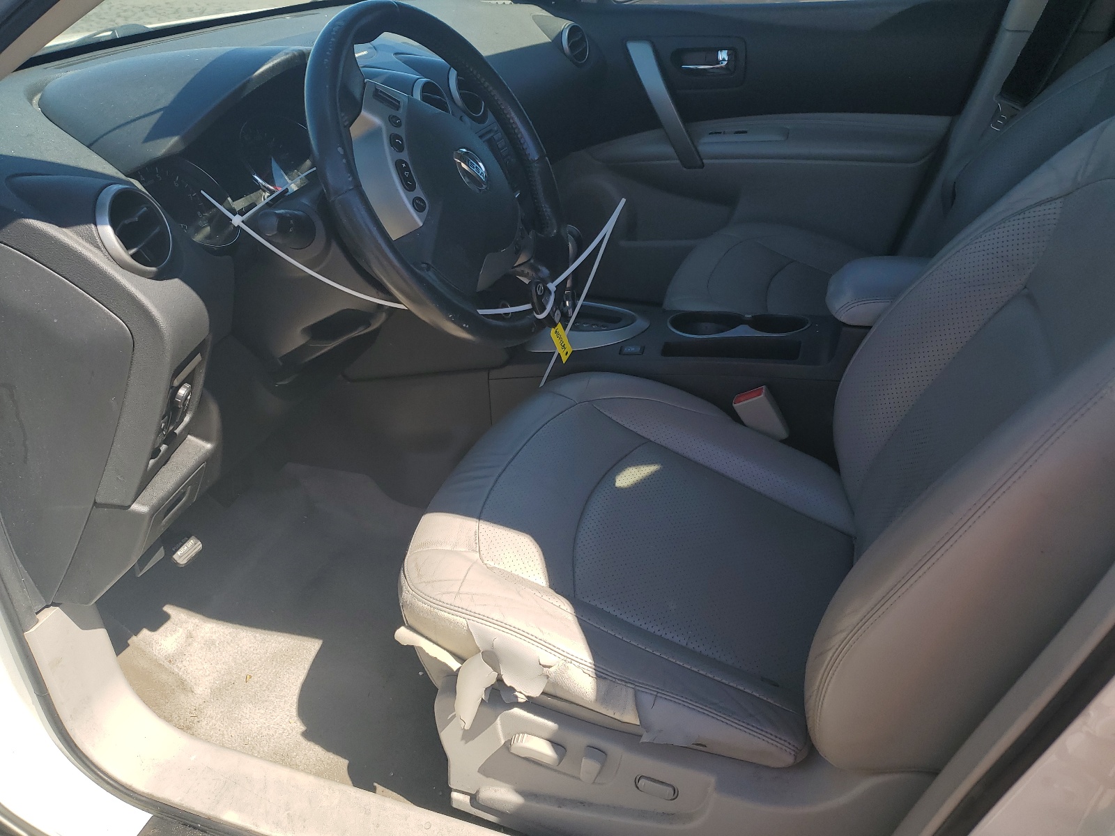 JN8AS5MT2BW188475 2011 Nissan Rogue S