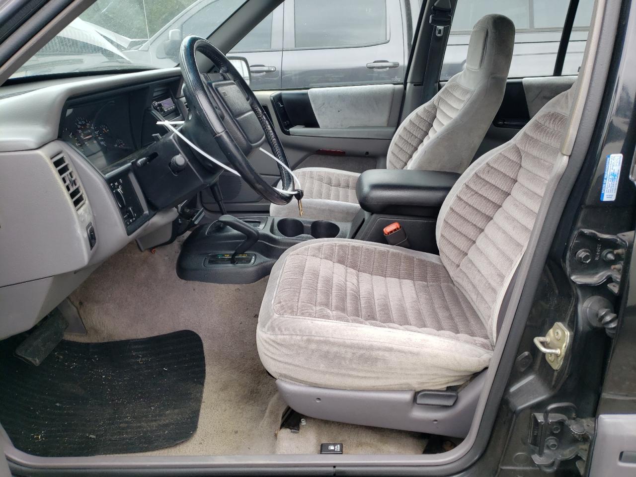 1995 Jeep Grand Cherokee Laredo VIN: 1J4GZ58S6SC544814 Lot: 63243024