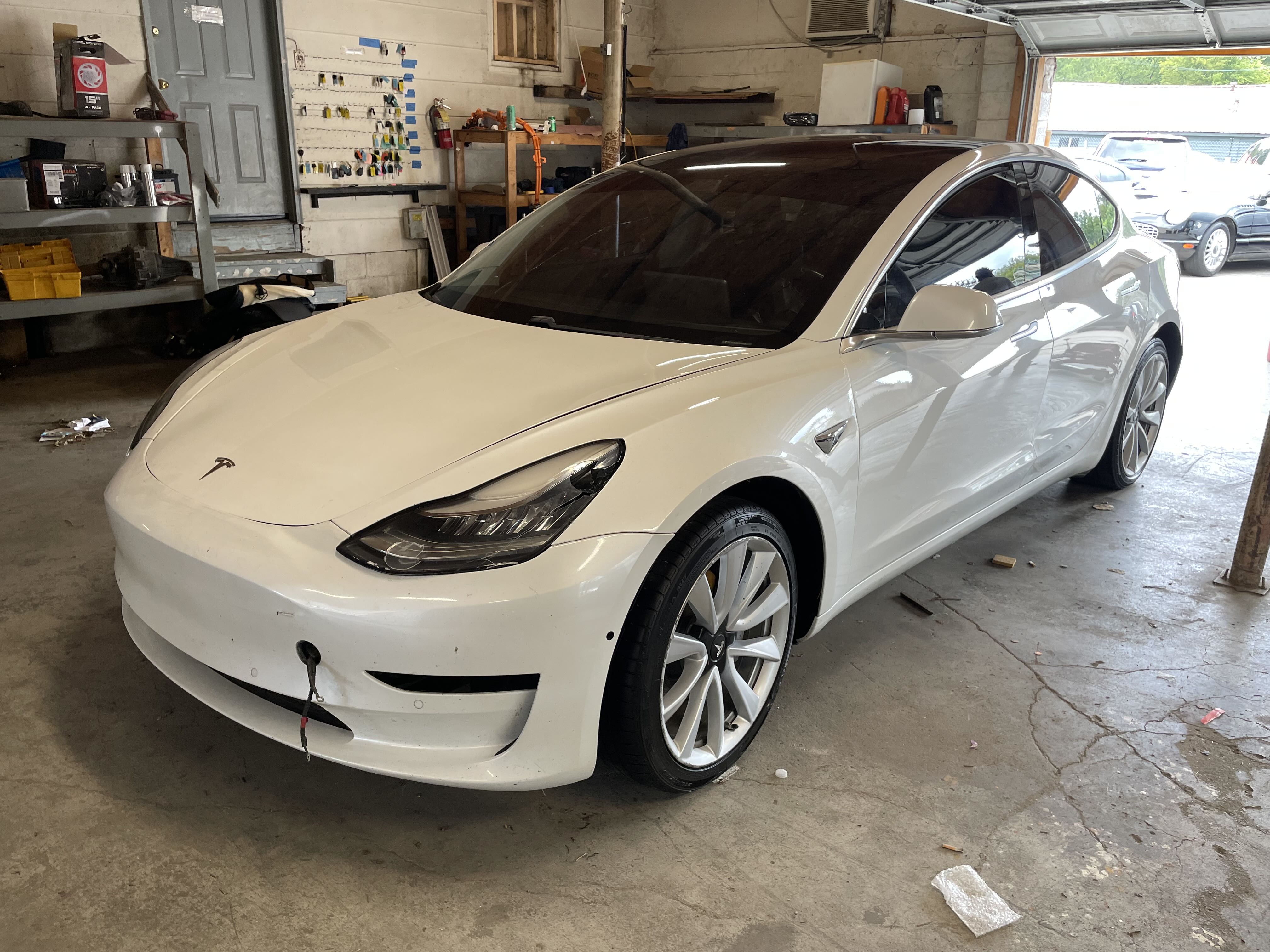 2017 Tesla Model 3 vin: 5YJ3E1EA7HF003125