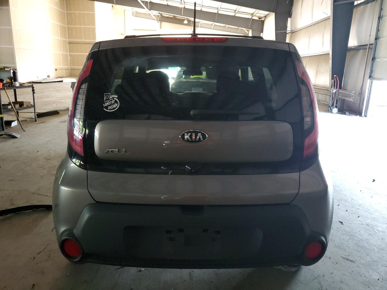 2016 Kia Soul VIN: KNDJN2A22G7358963 Lot: 62867894