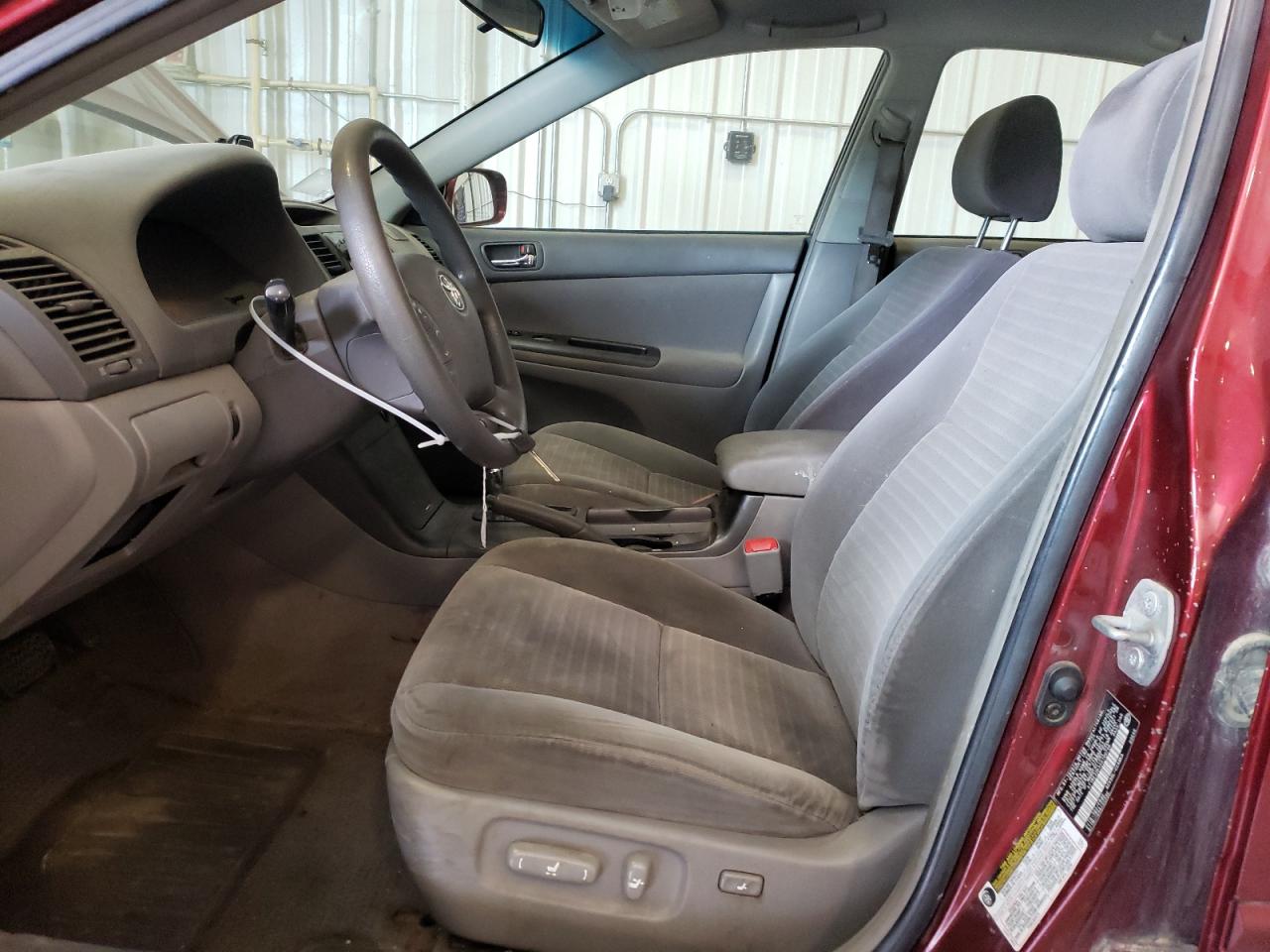 2005 Toyota Camry Le VIN: 4T1BE32K45U100706 Lot: 63610114