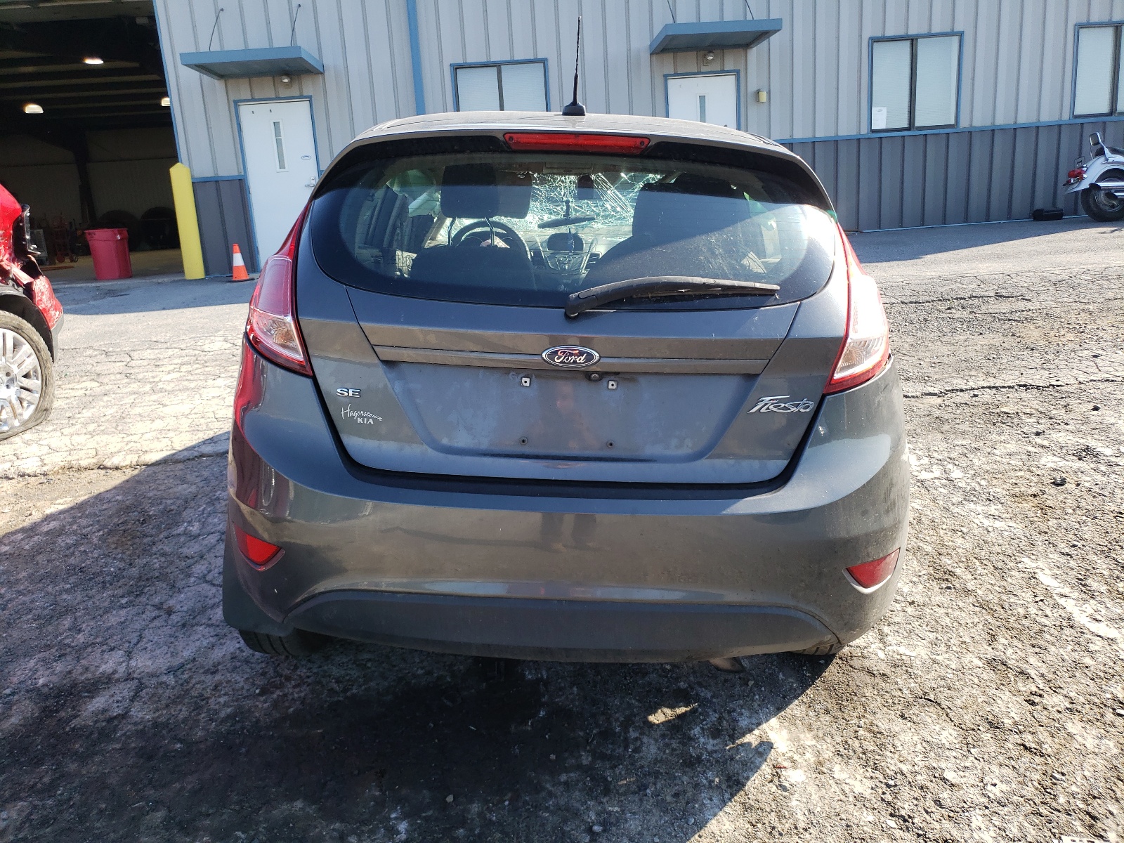 3FADP4EJ2KM122449 2019 Ford Fiesta Se