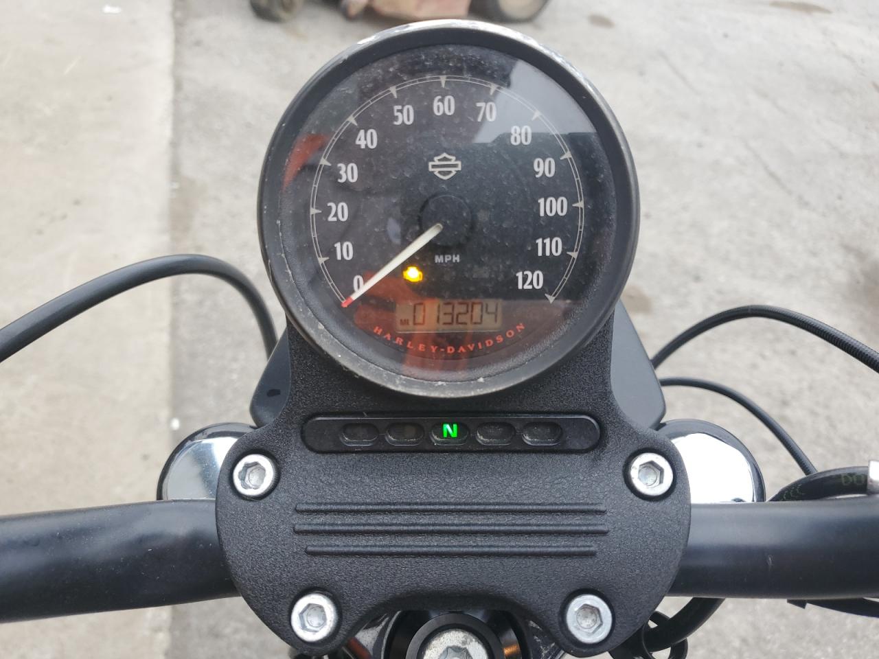 2017 Harley-Davidson Xl883 Iron 883 VIN: 1HD4LE214HC427413 Lot: 62747024