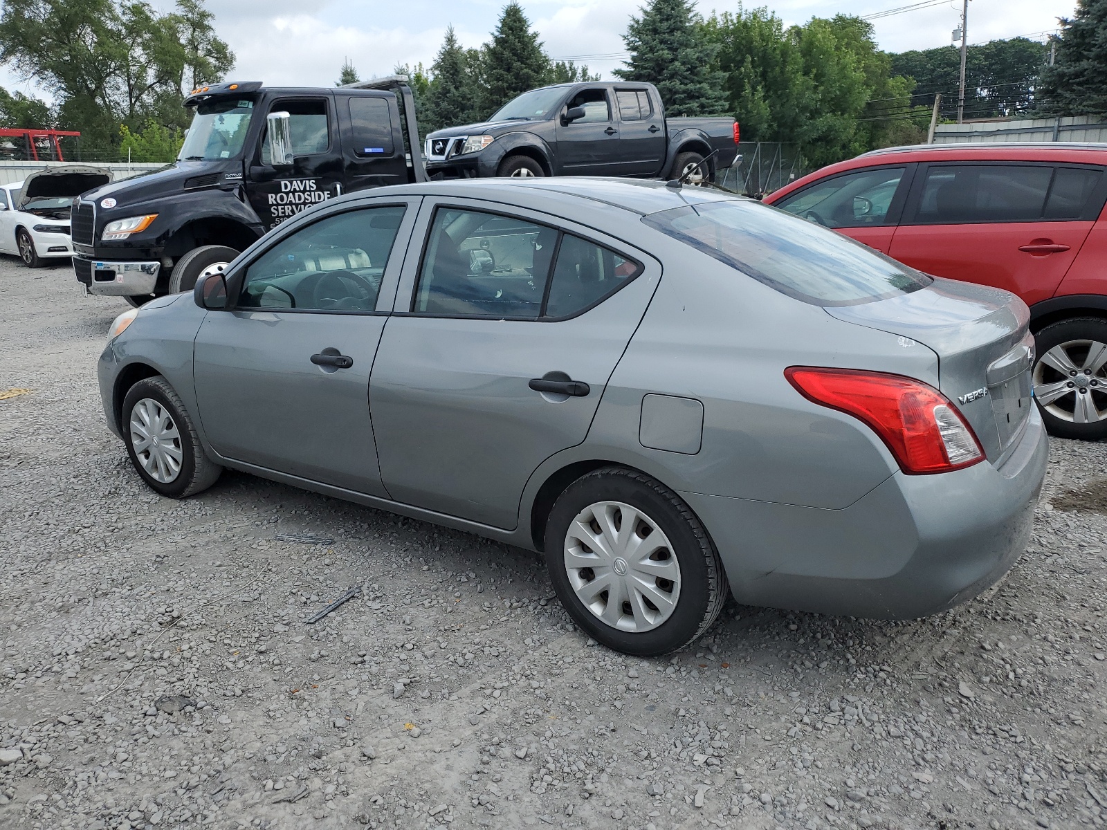 2013 Nissan Versa S vin: 3N1CN7AP1DL873853