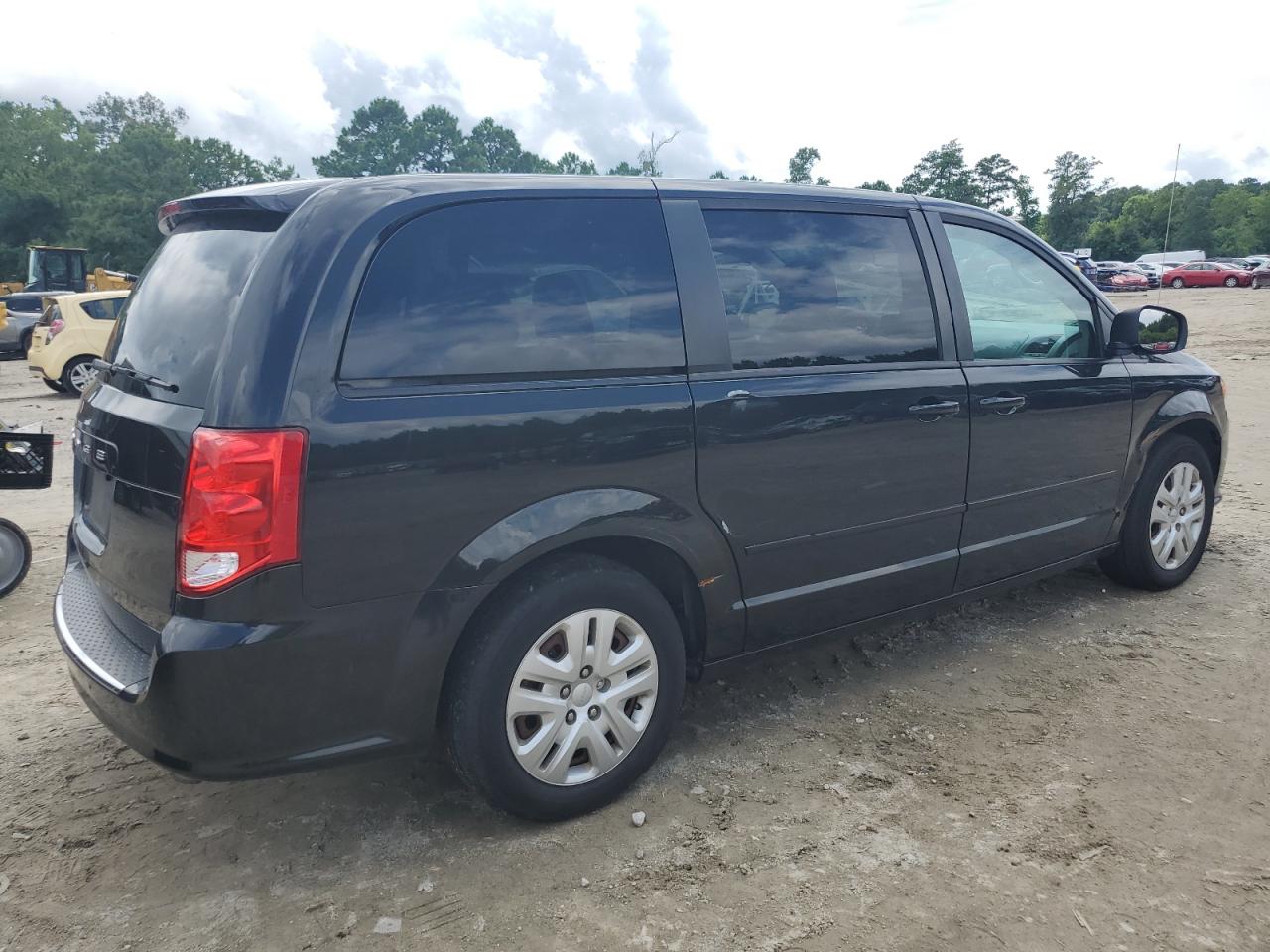 2C4RDGBG7HR866343 2017 Dodge Grand Caravan Se