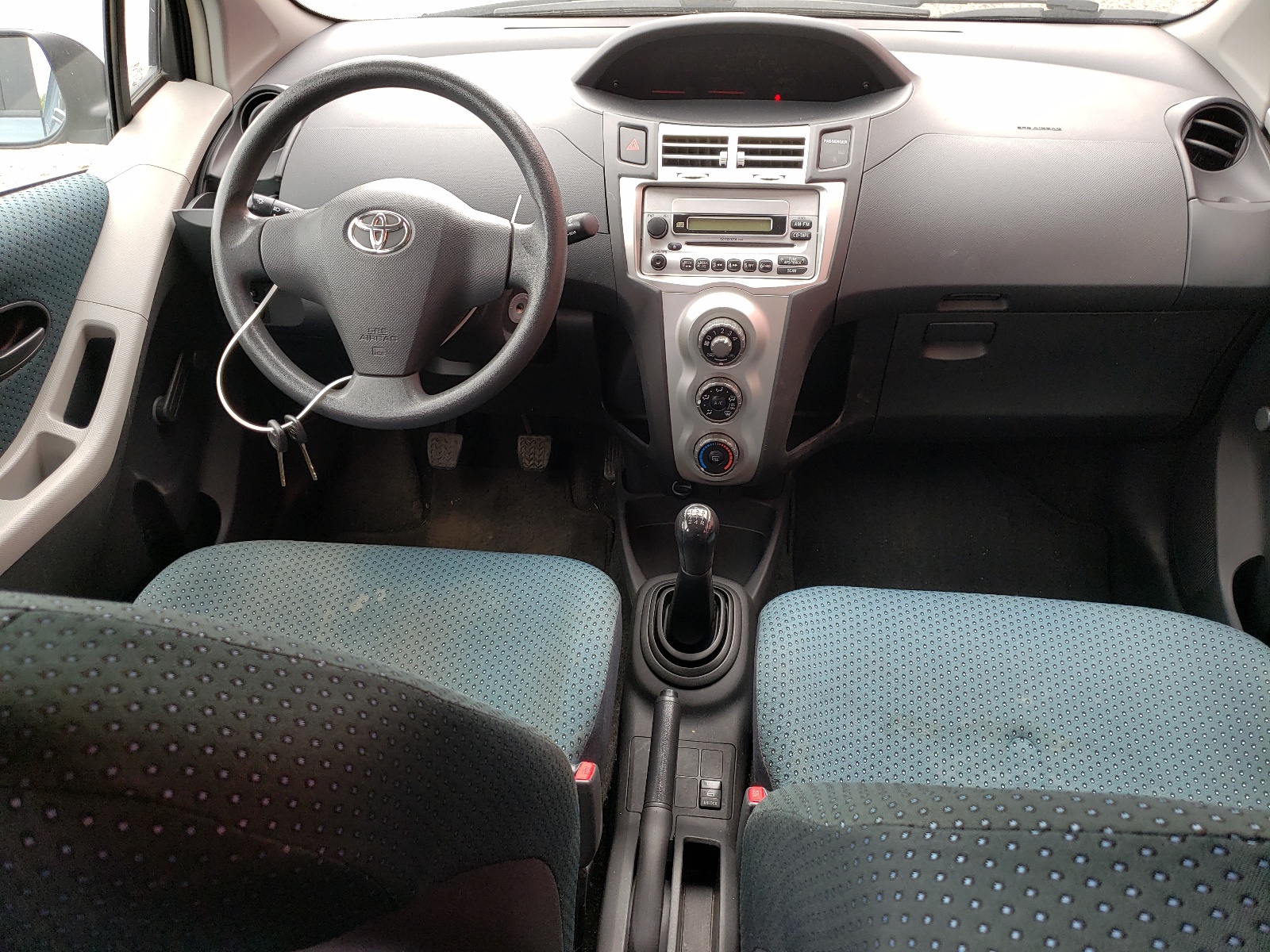 JTDKT923875084934 2007 Toyota Yaris